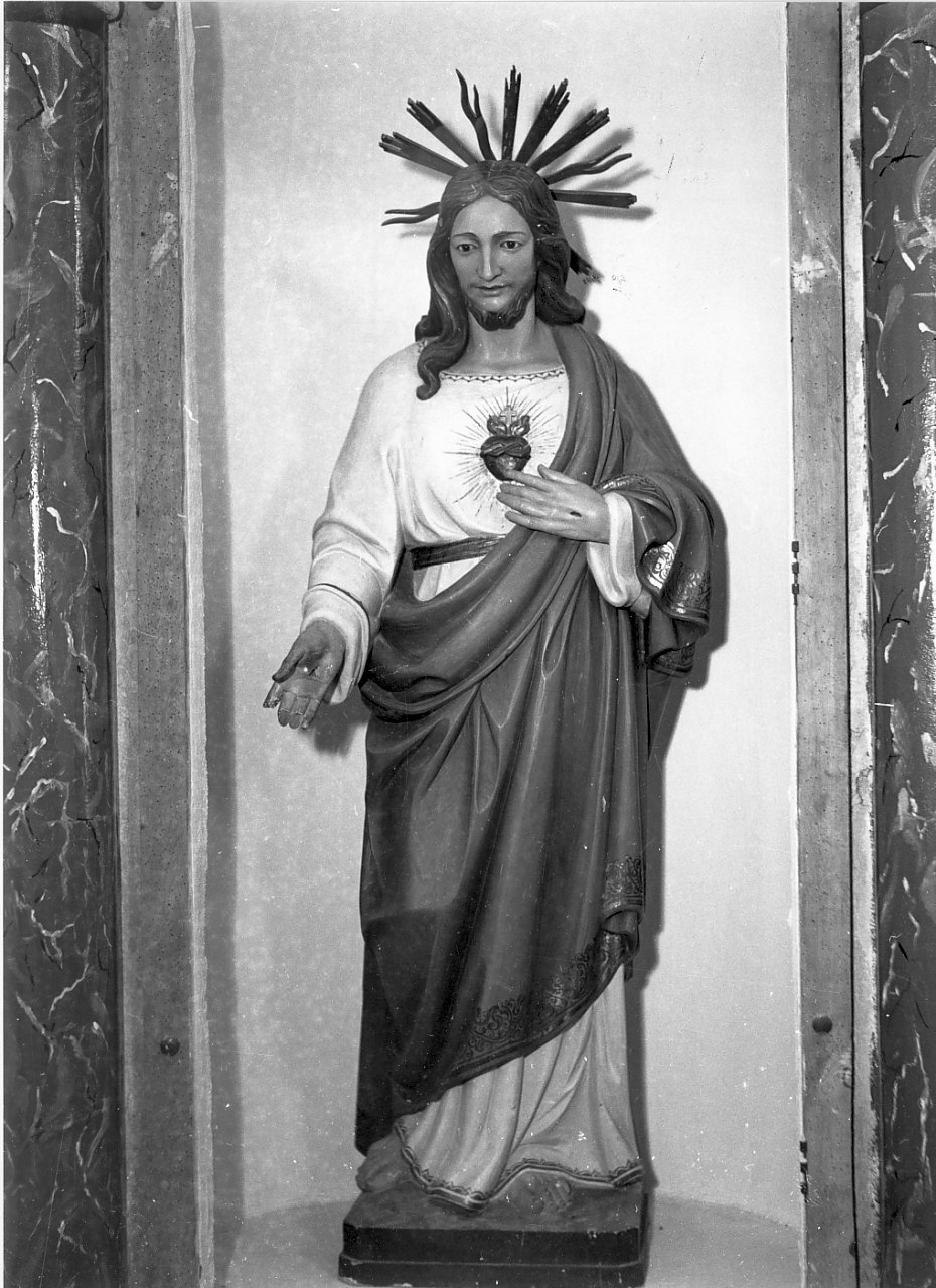 Sacro Cuore di Gesù (statua, opera isolata) - bottega calabrese (prima metà sec. XX)