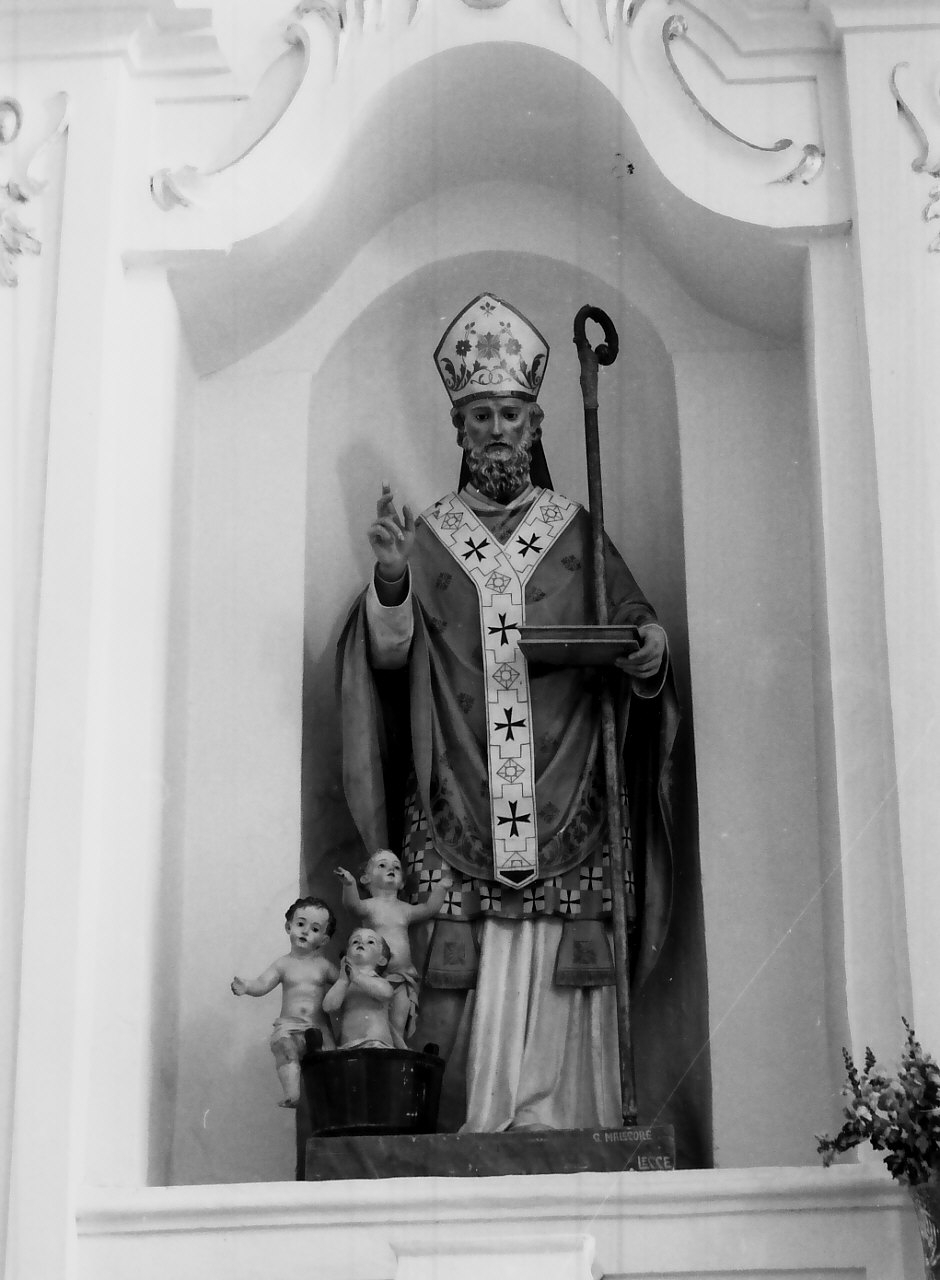 San Nicola di Bari (statua, opera isolata) di Malecore Giuseppe (sec. XX)