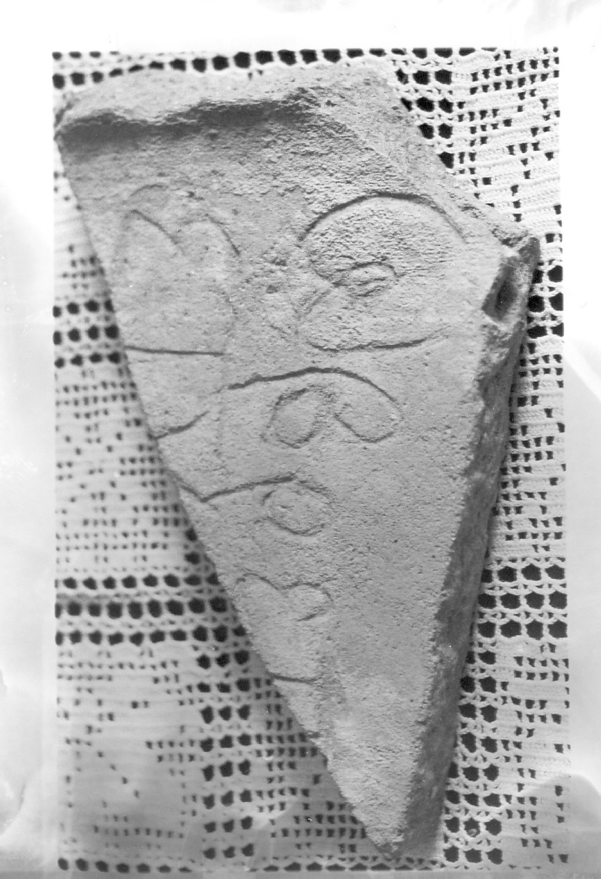 lapide, frammento - bottega Italia meridionale (fine/inizio secc. VIII/ IX)