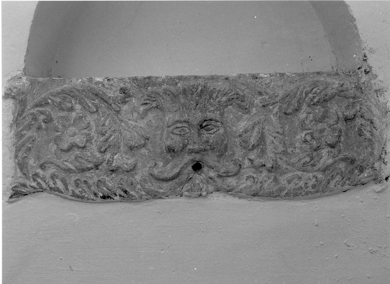 mostra di fontana, opera isolata - bottega calabrese (fine/inizio secc. XVI/ XVII)
