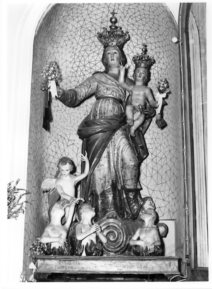 Madonna del Carmelo intercede per le anime del purgatorio (statua, opera isolata) di Corrado Gabriele (sec. XIX)