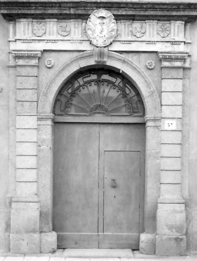 portale, opera isolata - bottega calabrese (sec. XVI, sec. XIX)