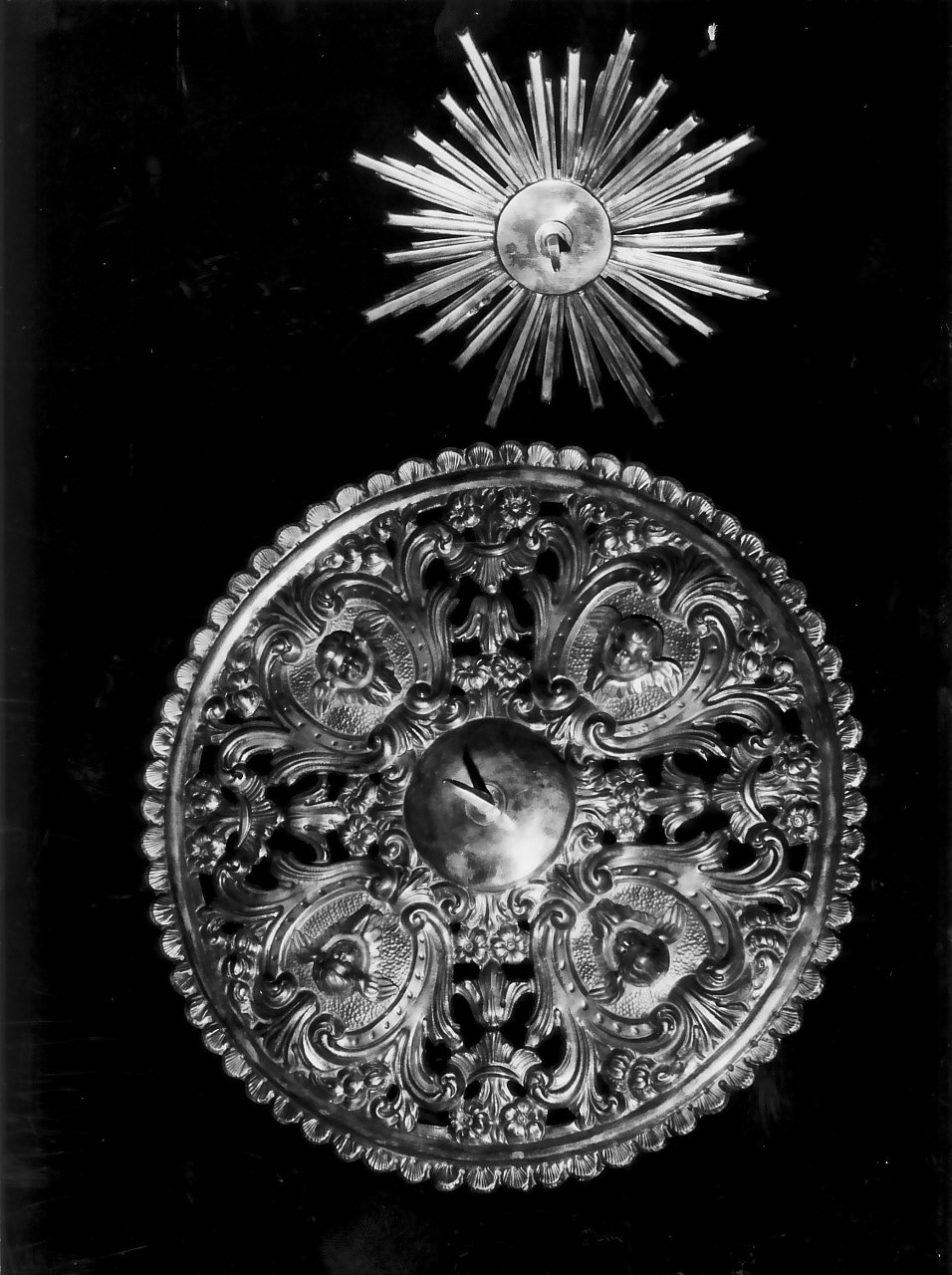 aureola di statua, insieme - bottega Italia meridionale (sec. XIX)