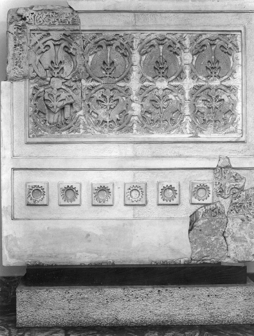 placca, frammento - bottega arabo-normanna (sec. XII)