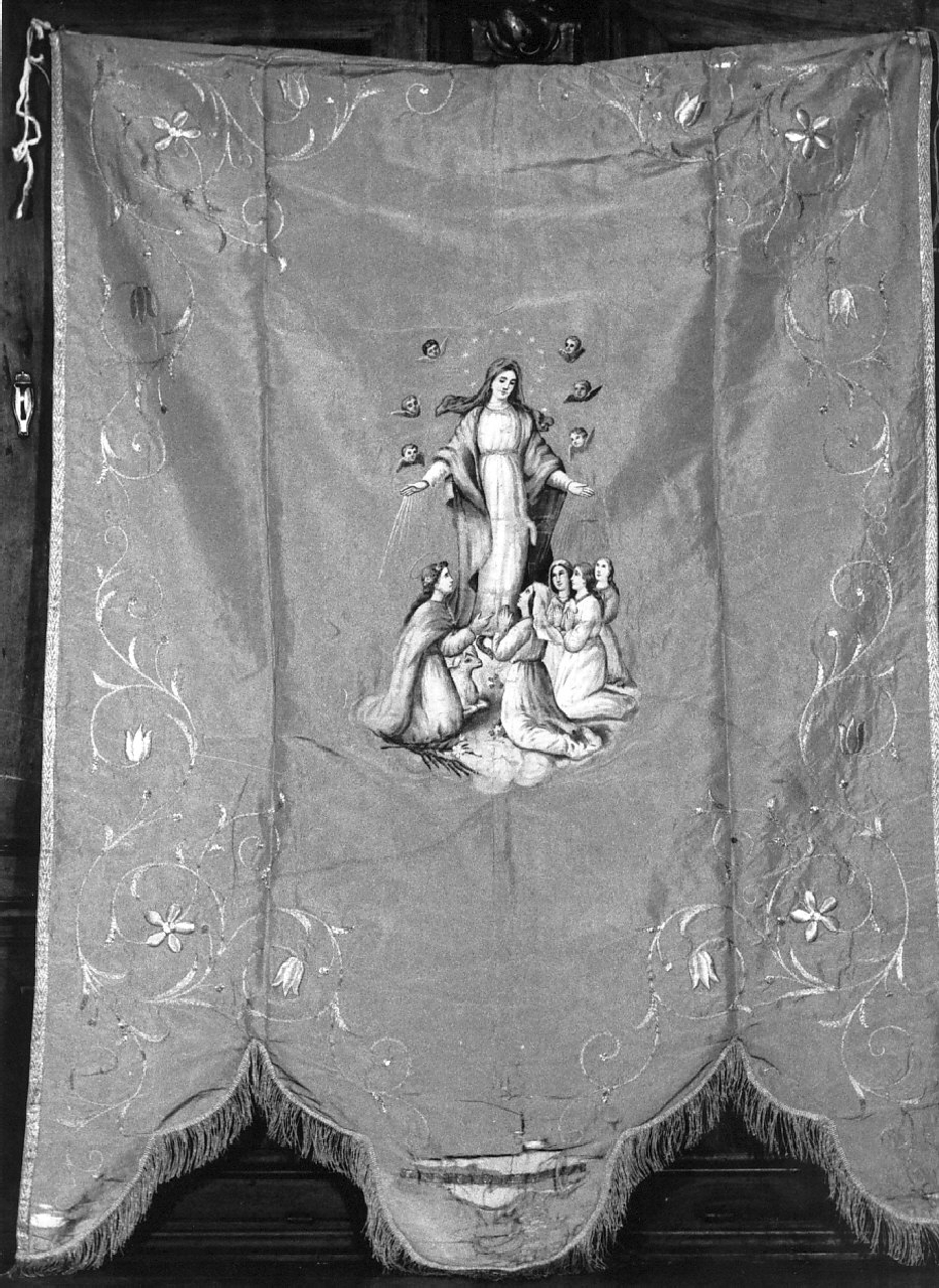 Madonna Immacolata e Santi (stendardo, opera isolata) - manifattura calabrese (sec. XIX)
