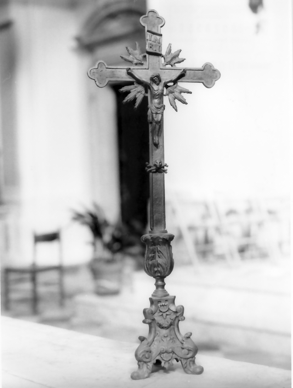 croce d'altare, opera isolata - bottega serrese (sec. XVIII)