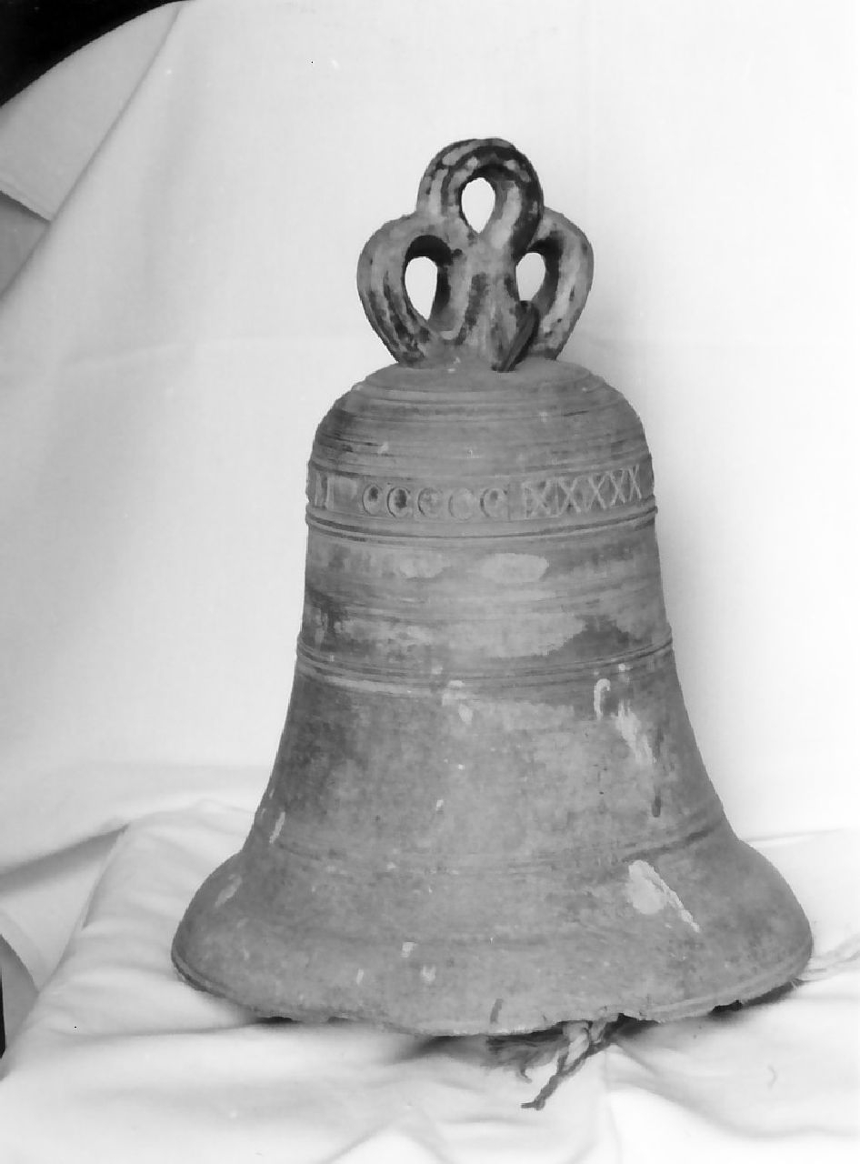 campana, opera isolata - bottega calabrese (sec. XVI)
