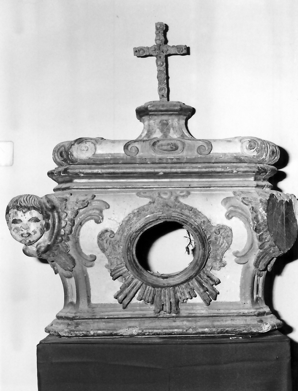 urna, opera isolata - bottega calabrese (fine/inizio secc. XVIII/ XIX)
