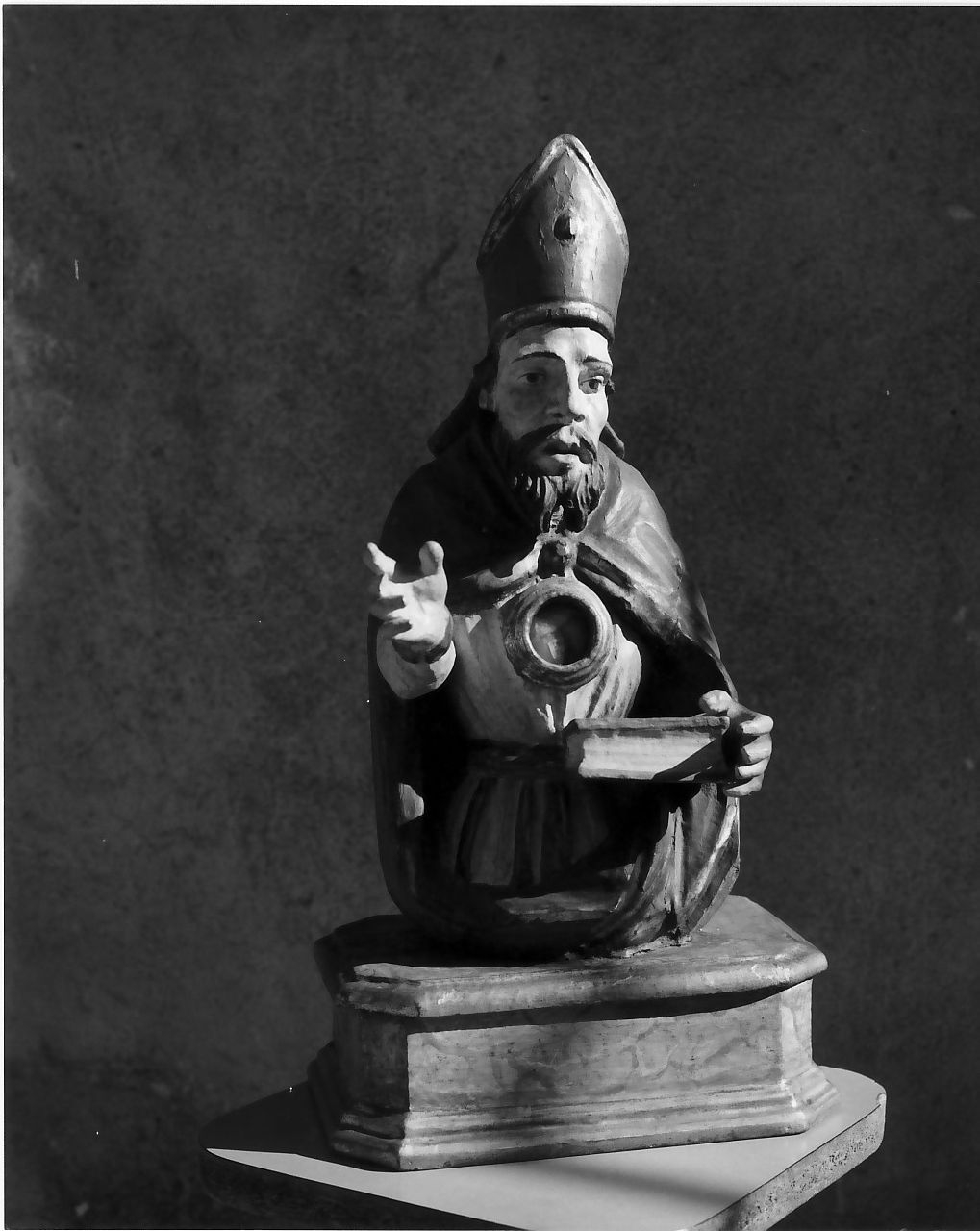 Santo vescovo (reliquiario - a busto, opera isolata) - bottega calabrese (prima metà sec. XVIII)