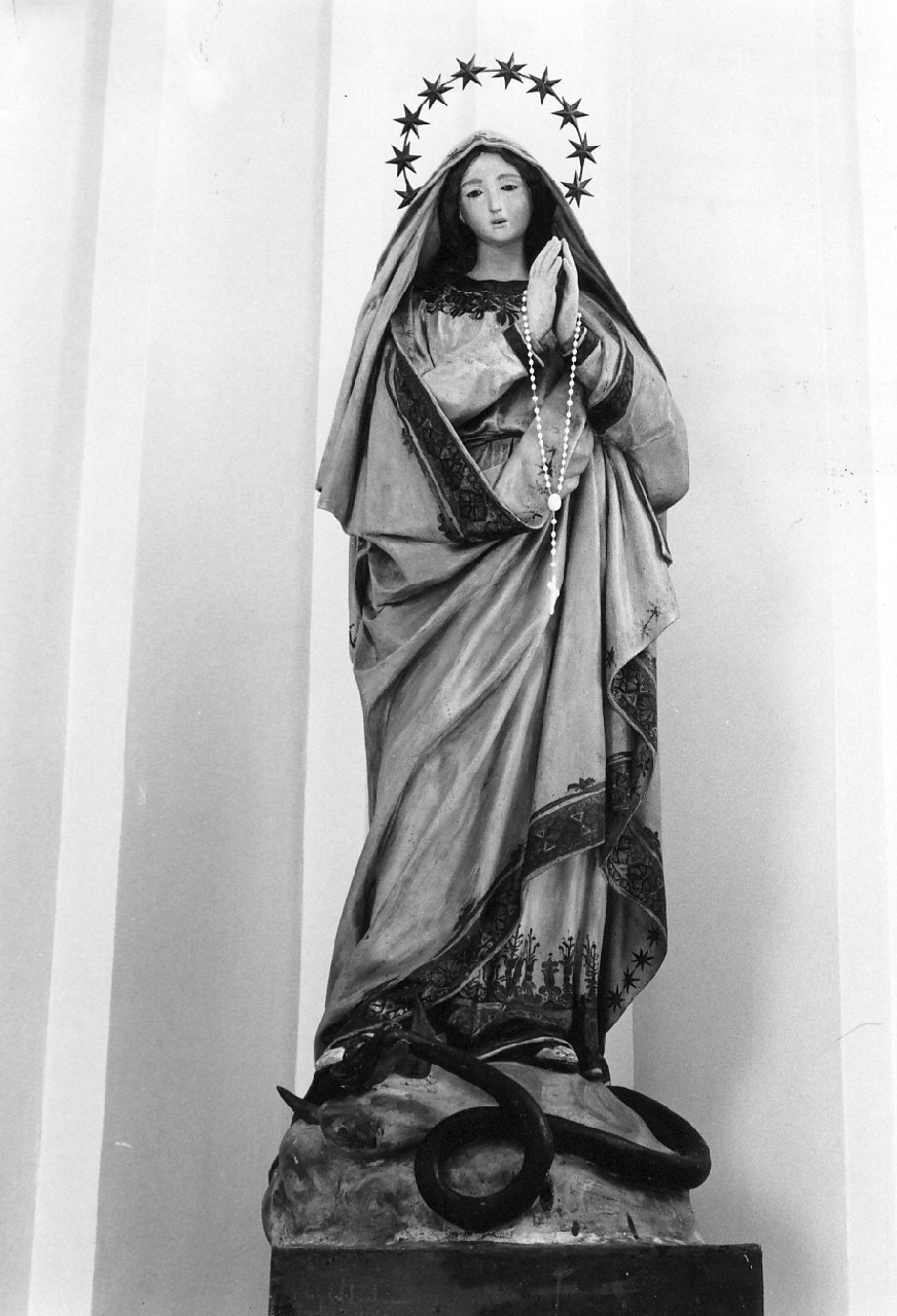 Madonna Immacolata (statua, opera isolata) - bottega Italia meridionale (sec. XIX)