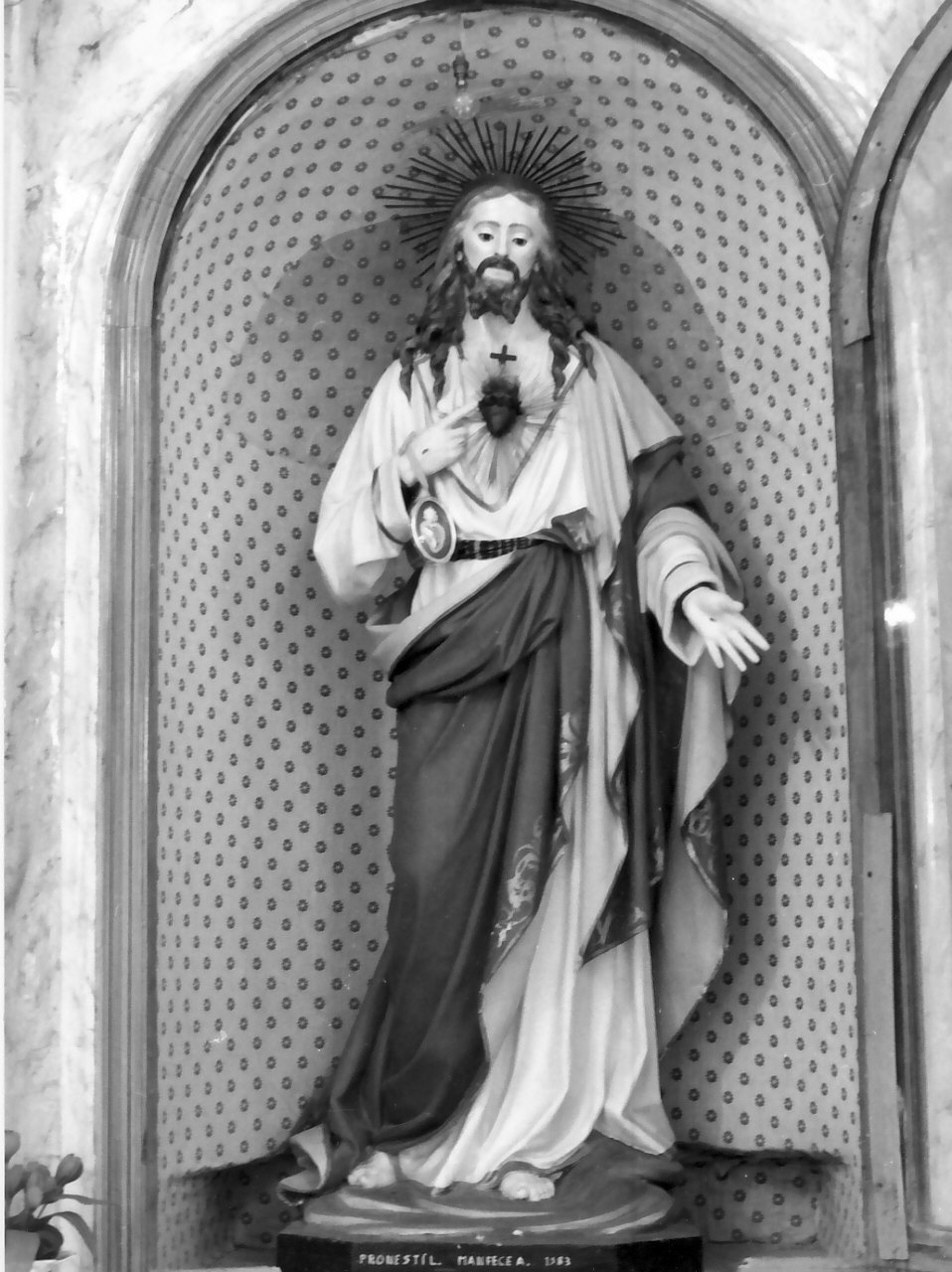Sacro Cuore di Gesù (statua, opera isolata) - bottega calabrese (inizio sec. XX)