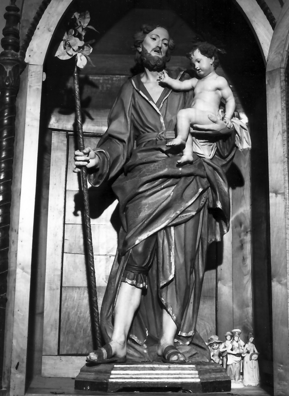 San Giuseppe e Gesù Bambino (statua) - bottega Italia meridionale (sec. XVIII, sec. XIX)