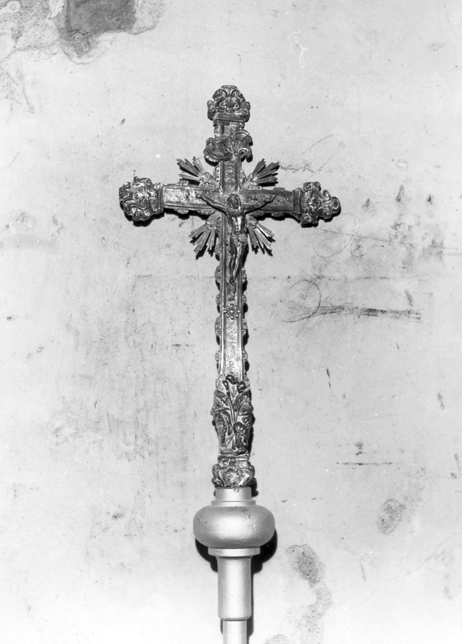 croce processionale - bottega Italia meridionale (seconda metà sec. XIX)