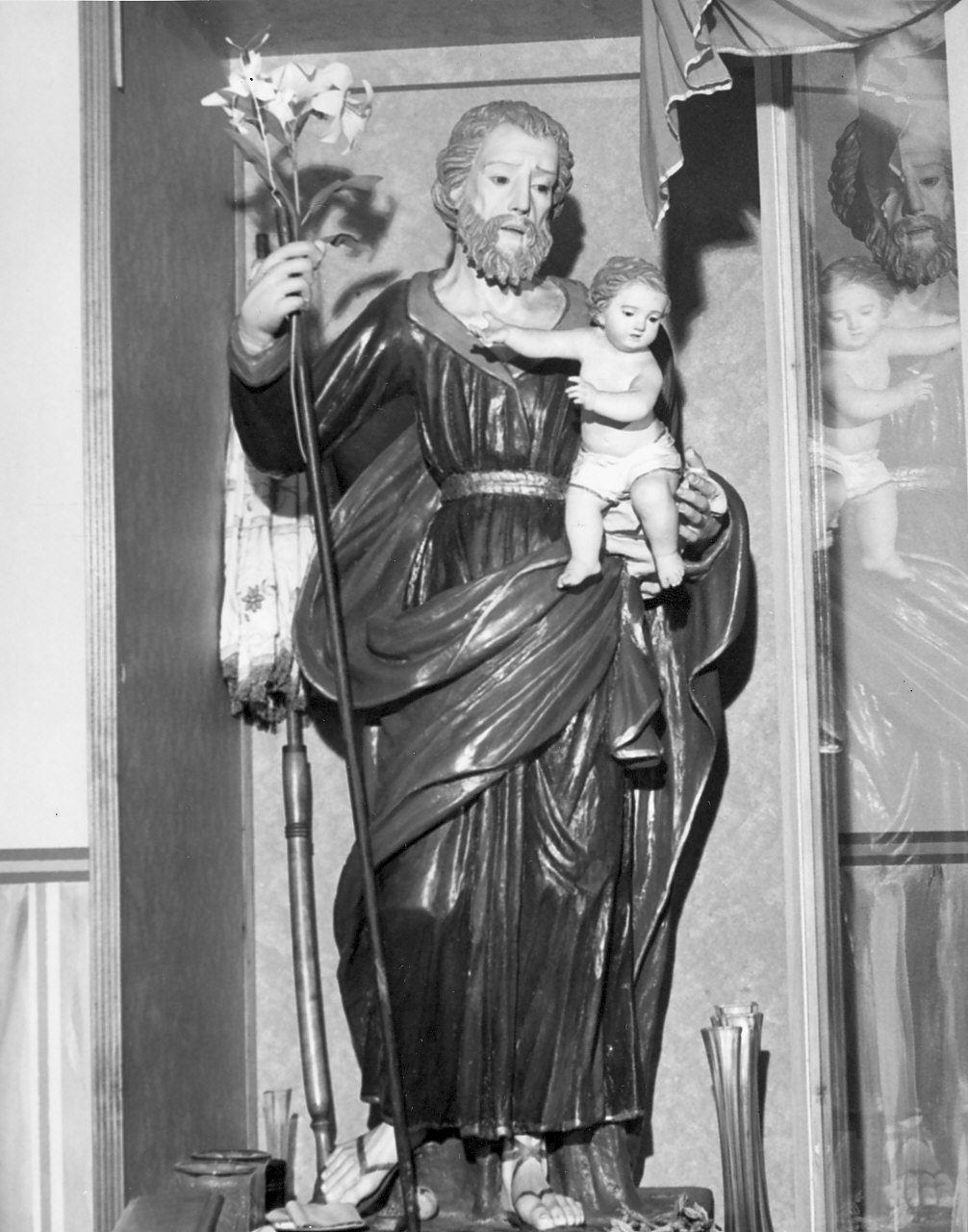San Giuseppe e Gesù Bambino (statua, opera isolata) - bottega Italia meridionale (sec. XIX)