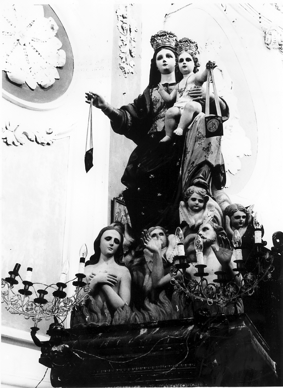 Madonna del Carmelo intercede per le anime del purgatorio (gruppo scultoreo) di Morani Francesco (sec. XIX)