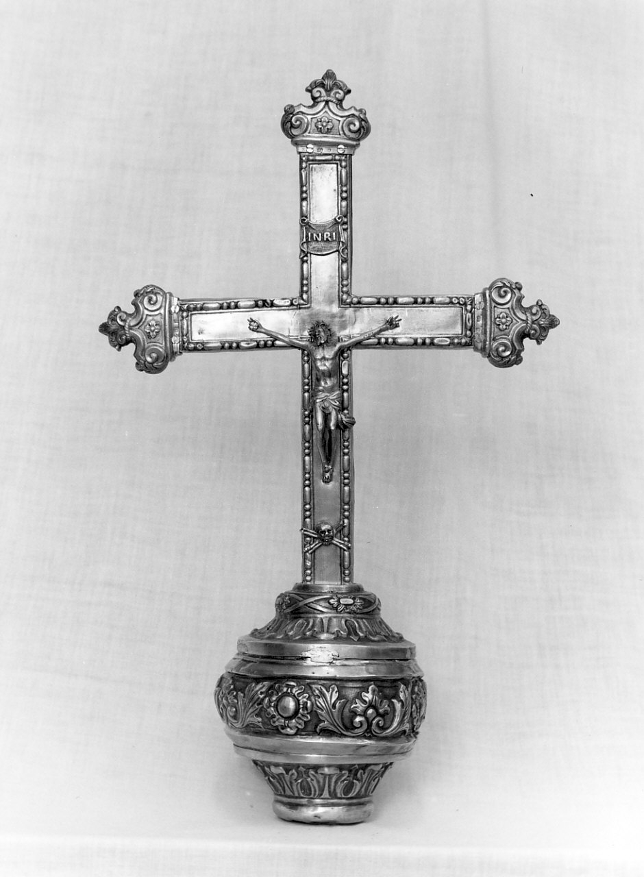 croce processionale, opera isolata - bottega calabrese (fine sec. XVIII)