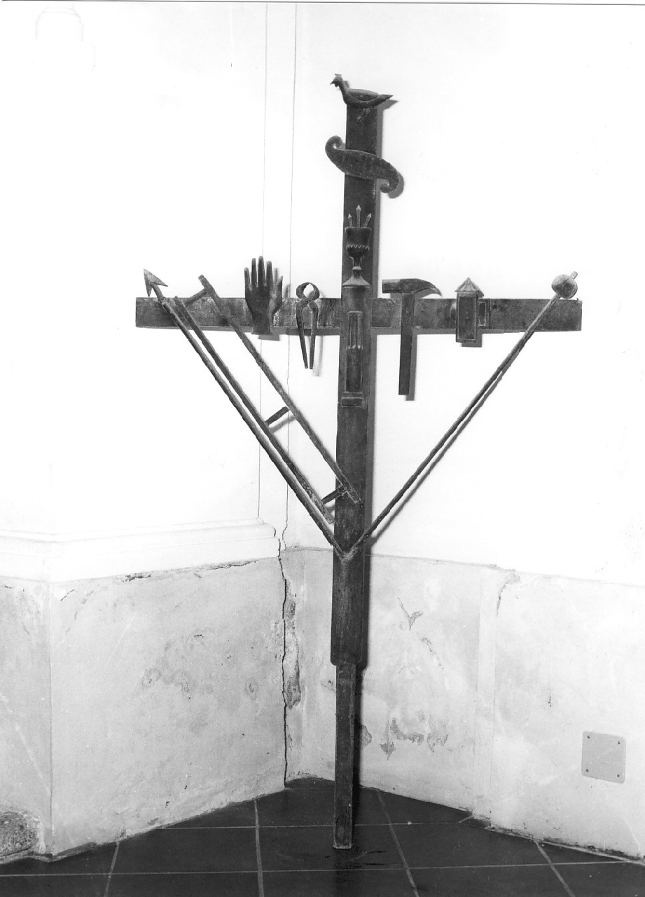 croce penitenziale, opera isolata - bottega calabrese (sec. XX)