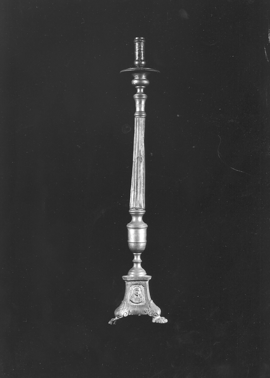 candeliere d'altare, serie - bottega Italia meridionale (inizio sec. XX)