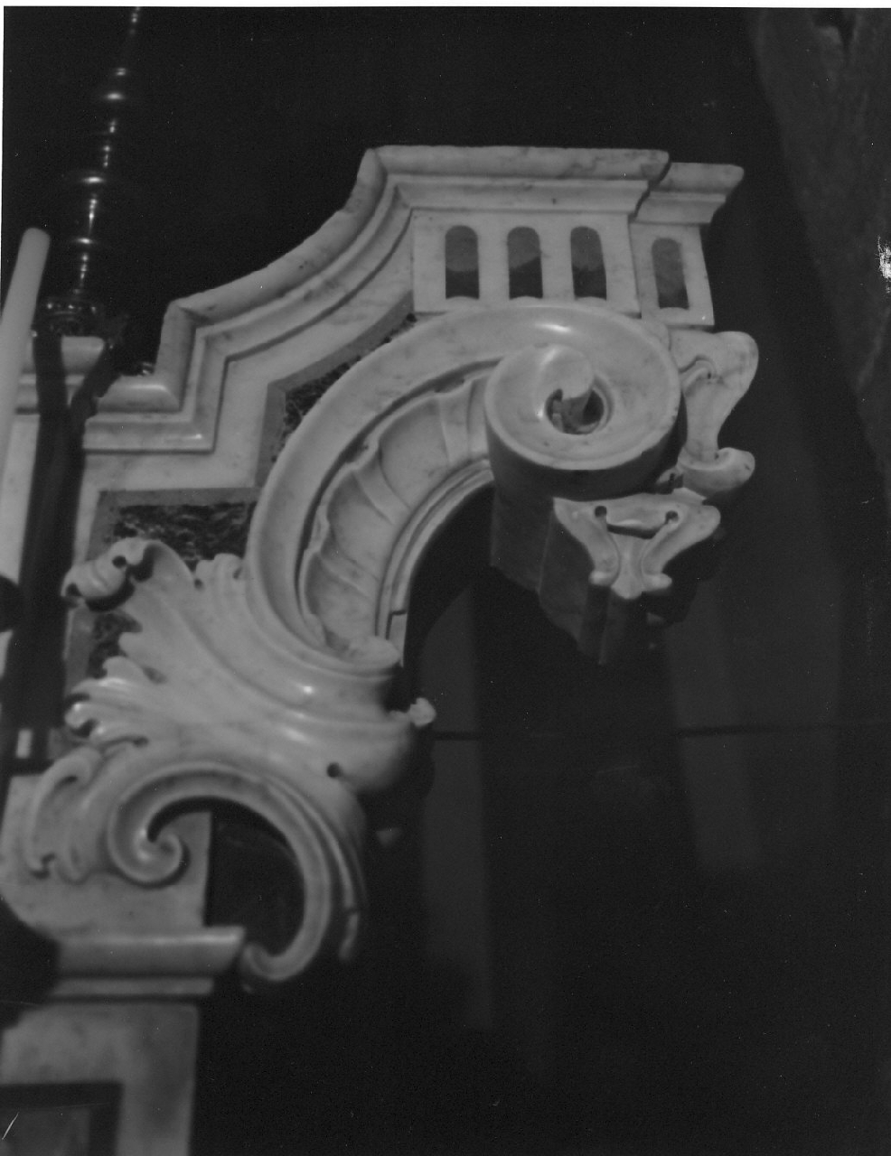 decorazione plastica, elemento d'insieme - bottega Italia meridionale (sec. XVIII)