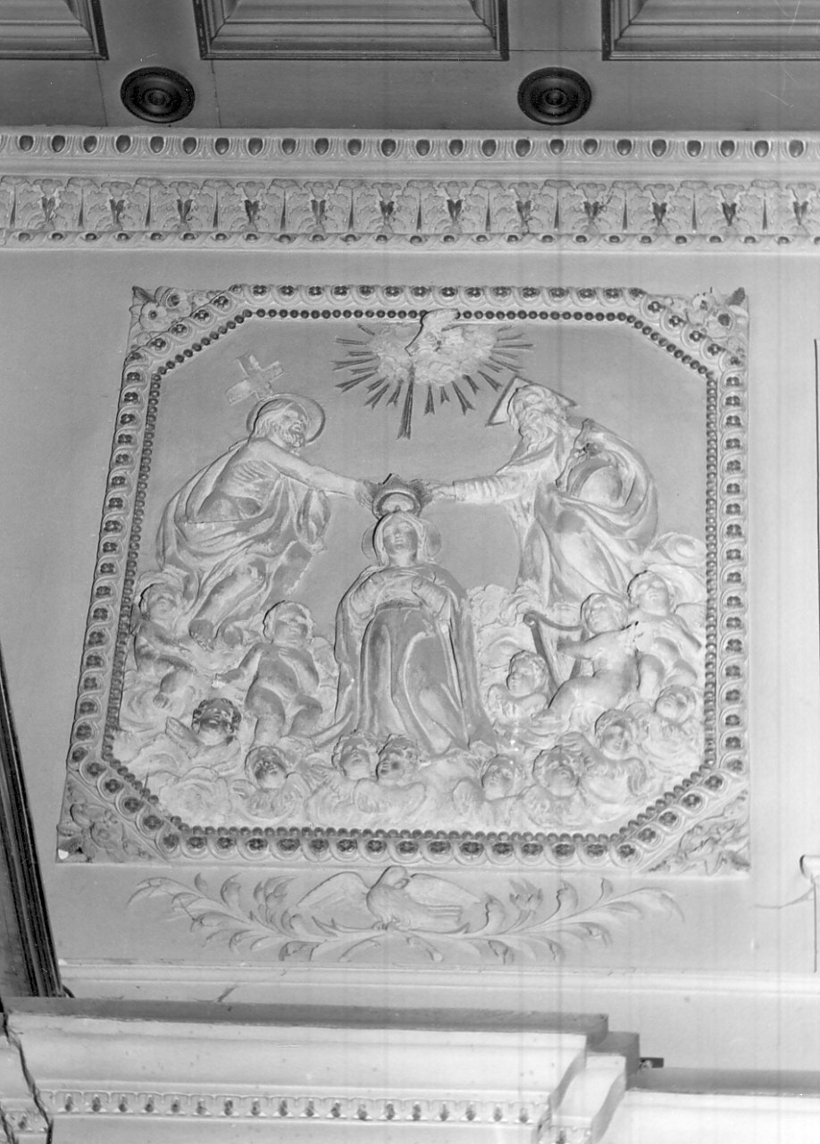 incoronazione di Maria Vergine (rilievo, elemento d'insieme) - bottega calabrese (sec. XIX)
