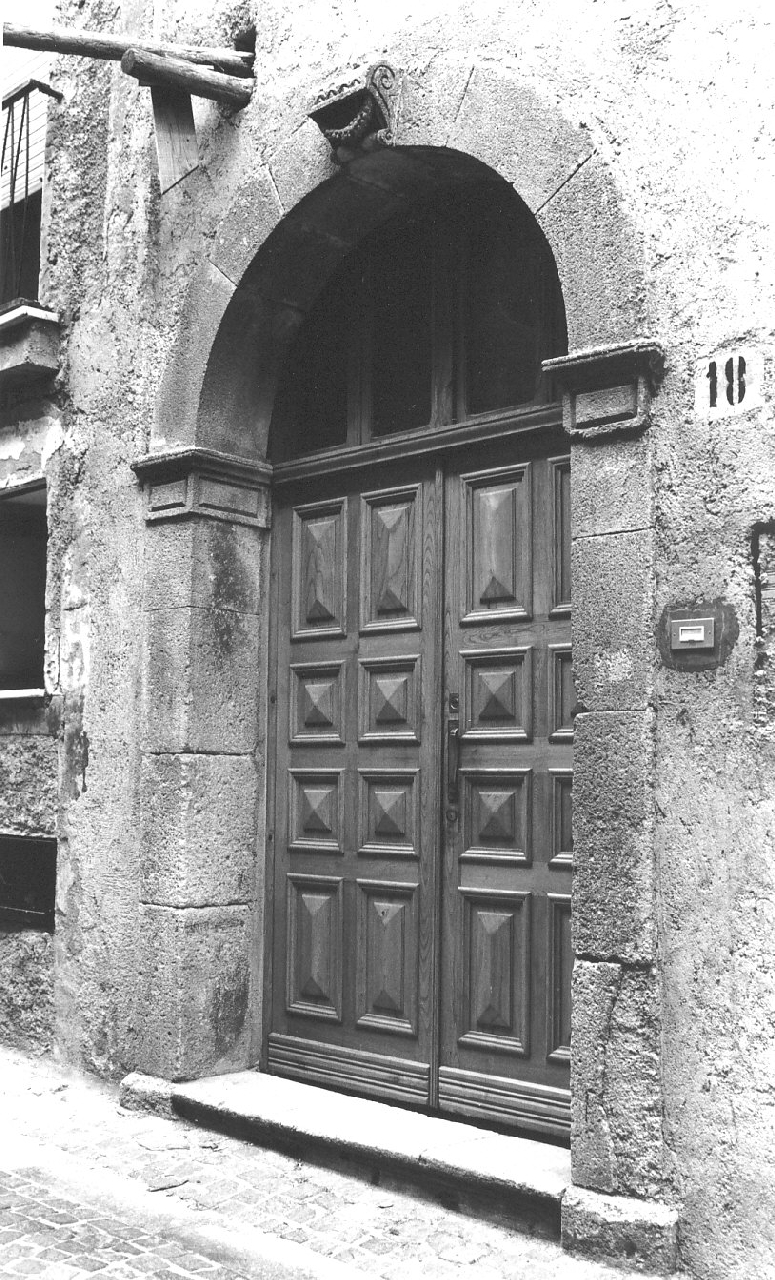 portale, opera isolata - bottega calabrese (prima metà sec. XIX)