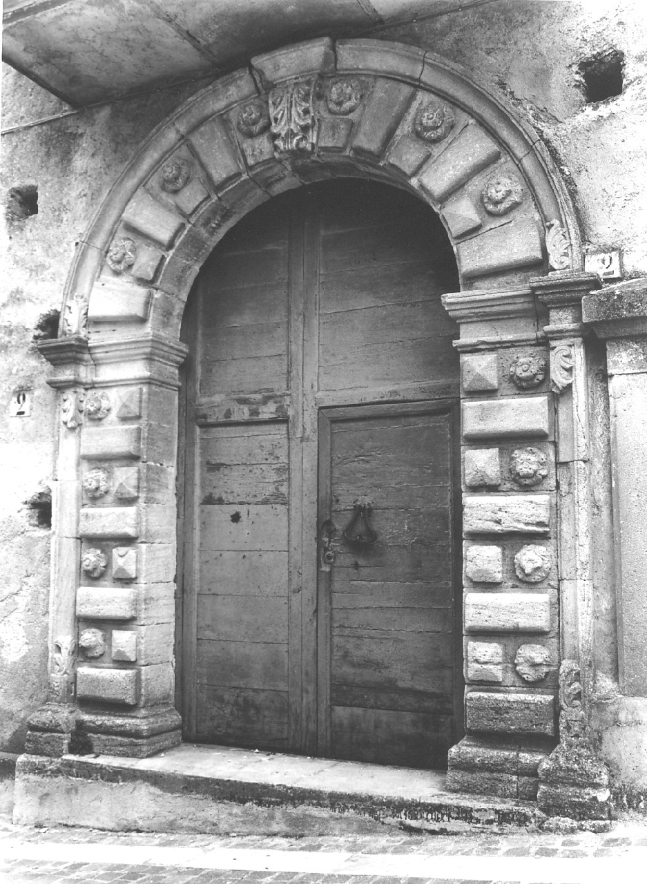 portale, opera isolata - bottega calabrese (inizio sec. XVIII)