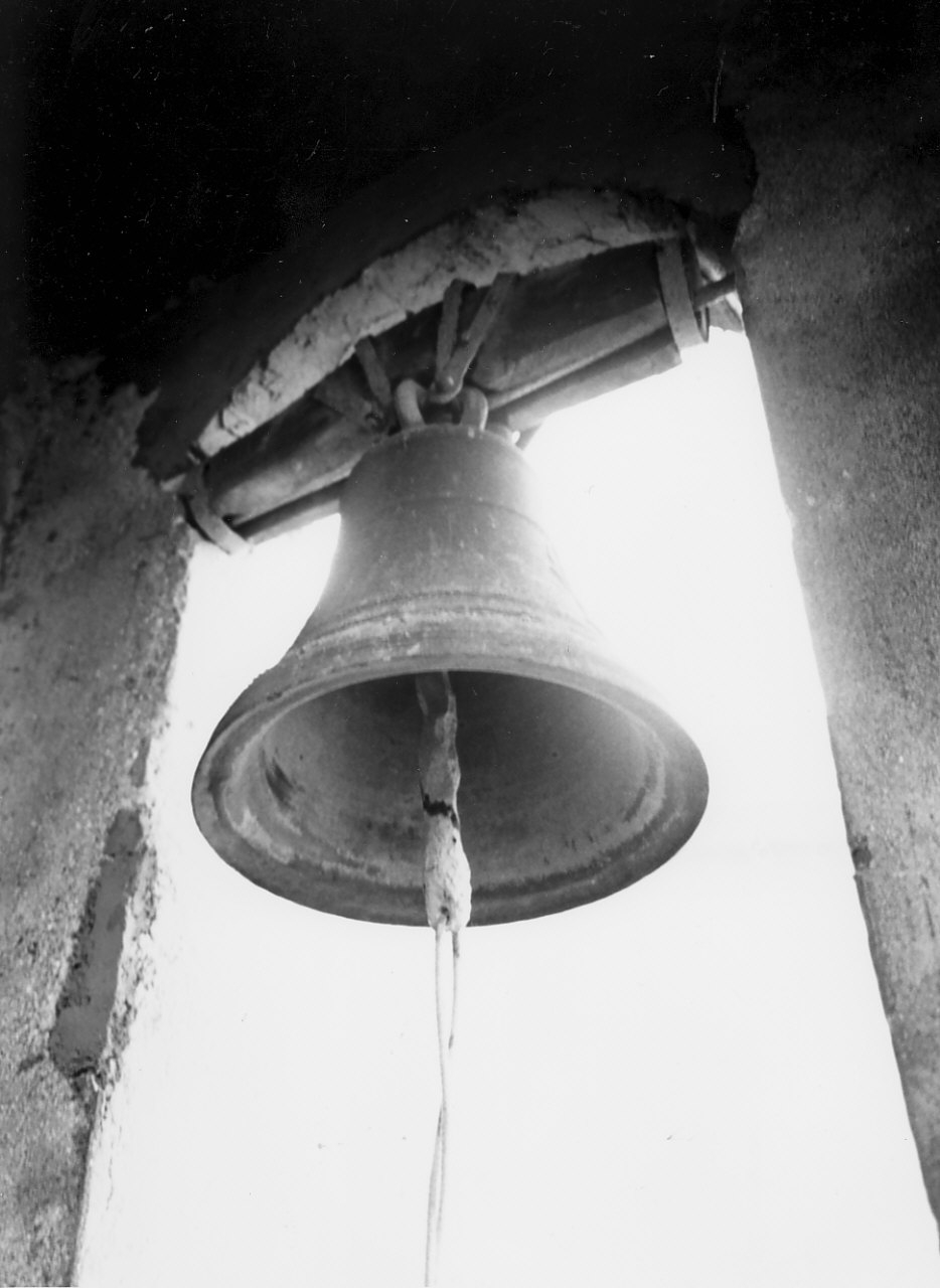 campana - bottega Italia meridionale (prima metà sec. XX)