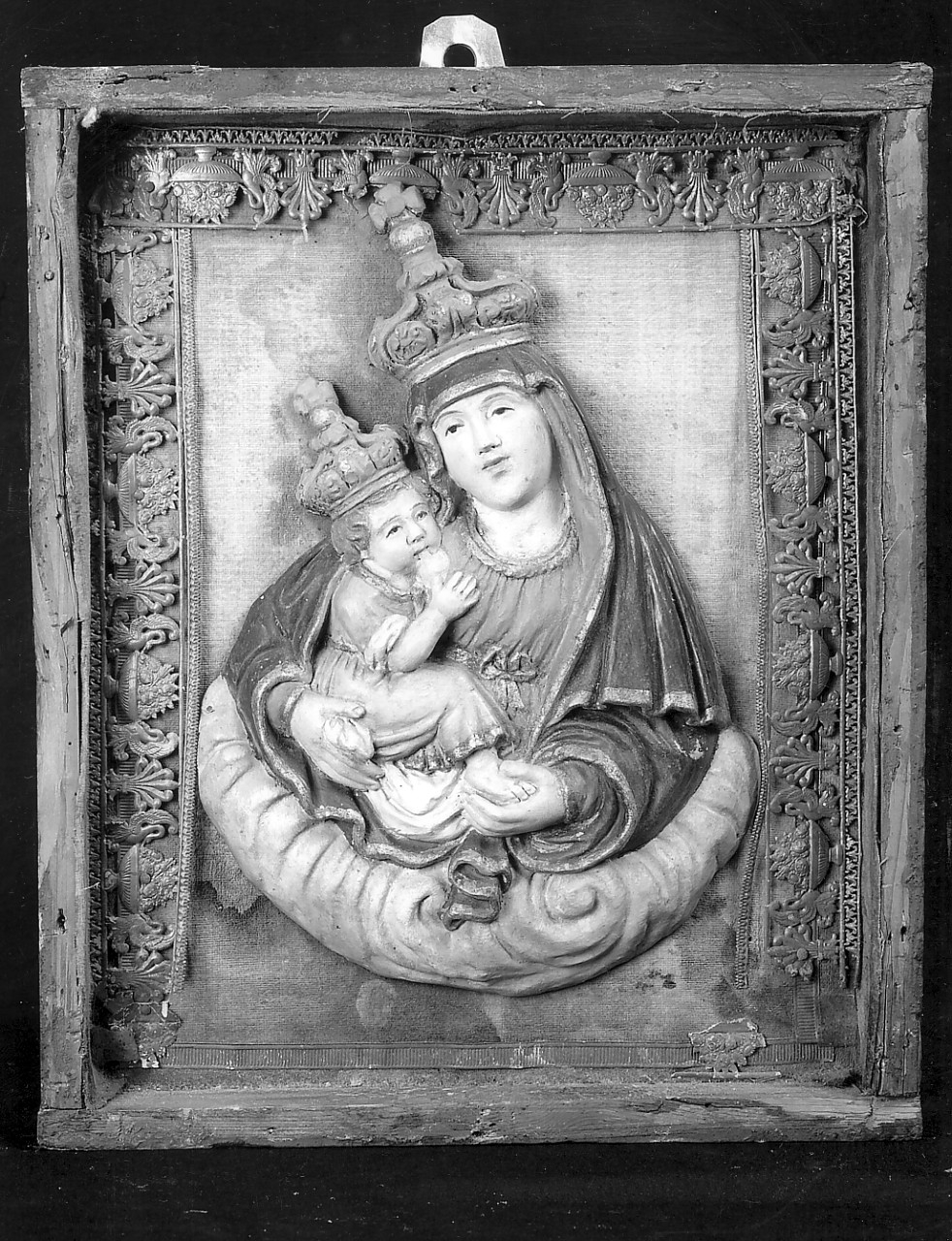 Madonna con Bambino (dipinto, opera isolata) - bottega Italia meridionale (sec. XIX)