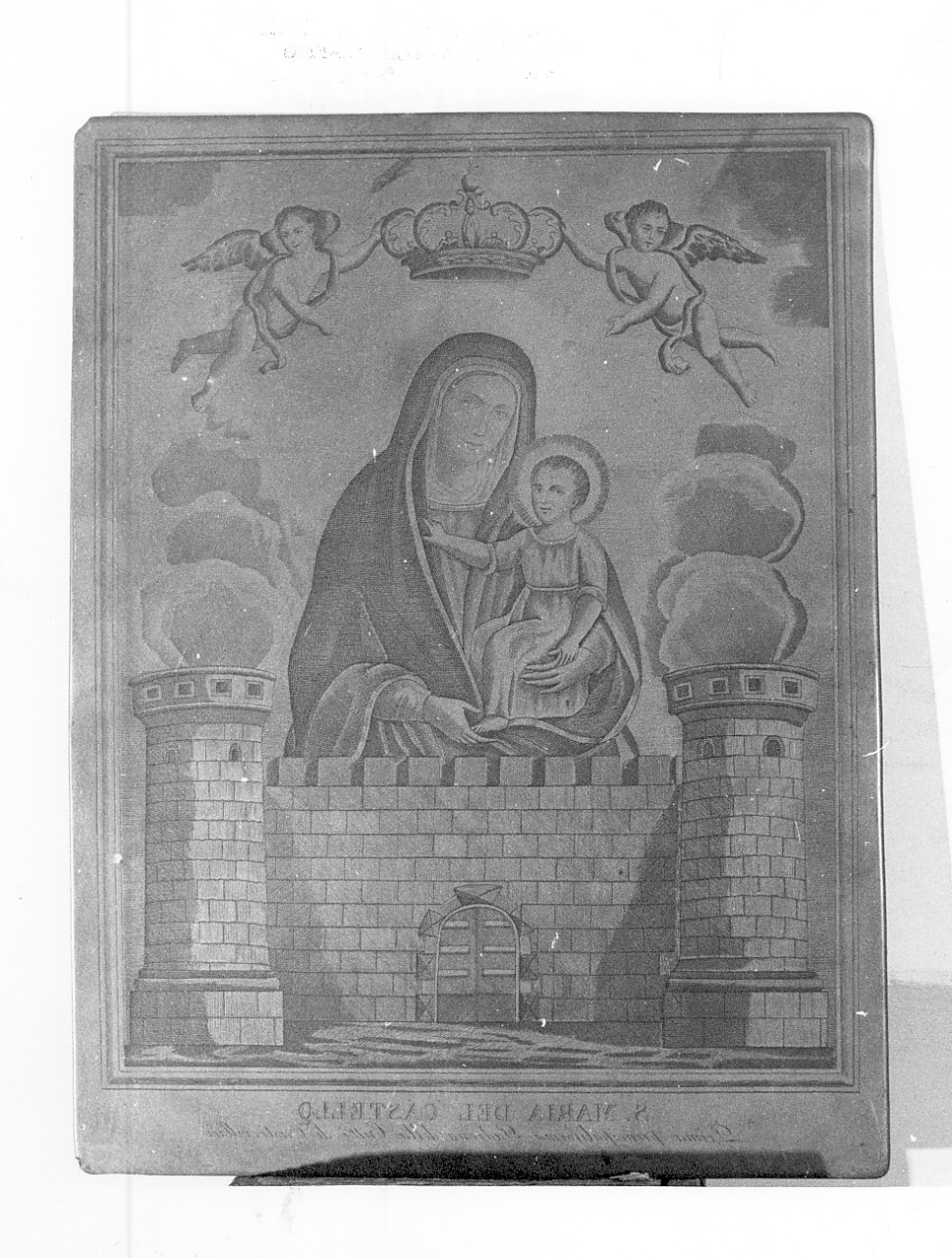 Santa Maria del Castello, Madonna con Bambino e angeli reggicorona (lastra) - bottega napoletana (?) (sec. XIX)