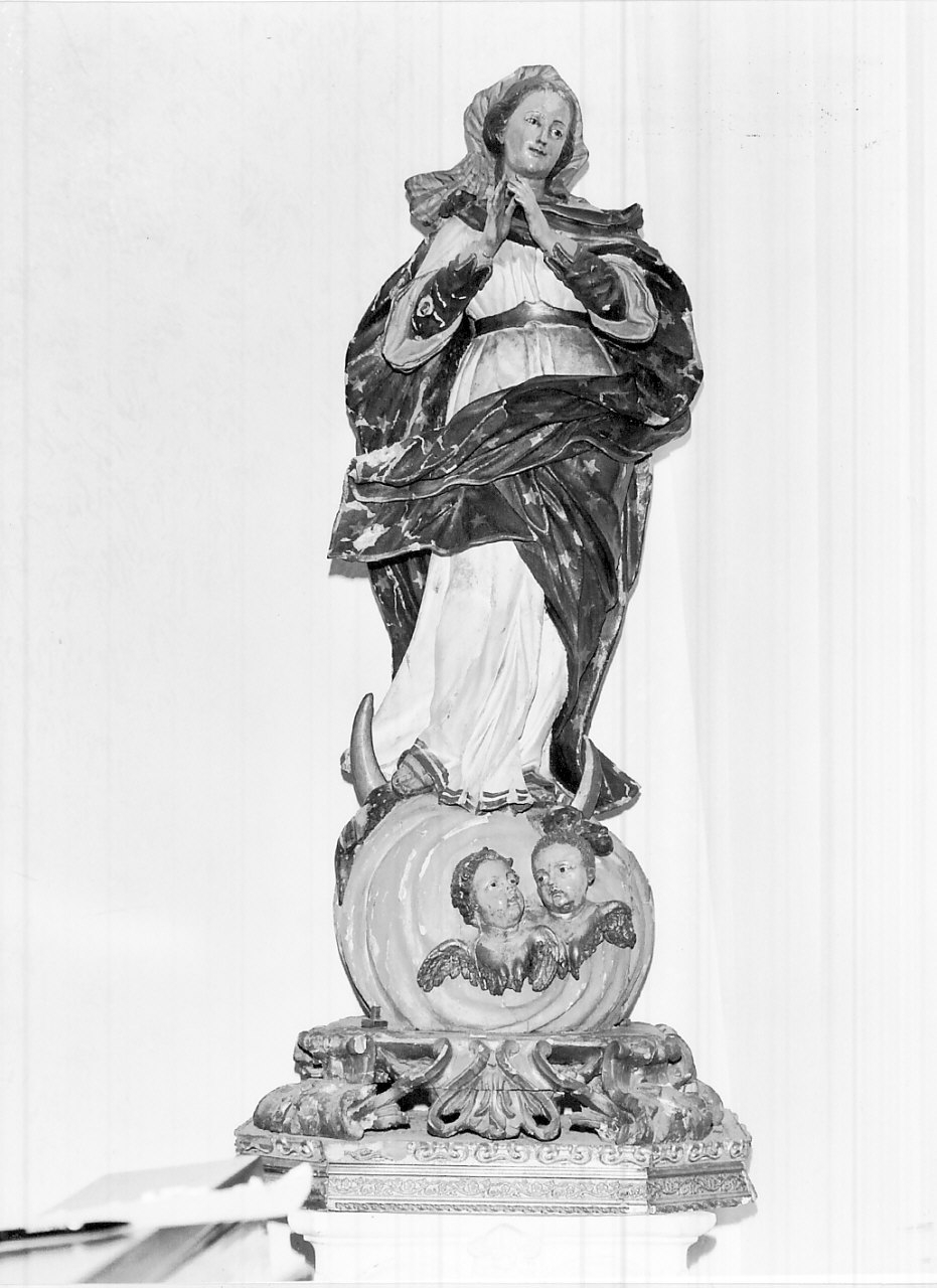 Immacolata Concezione (statua, opera isolata) - bottega napoletana (seconda metà sec. XVII)