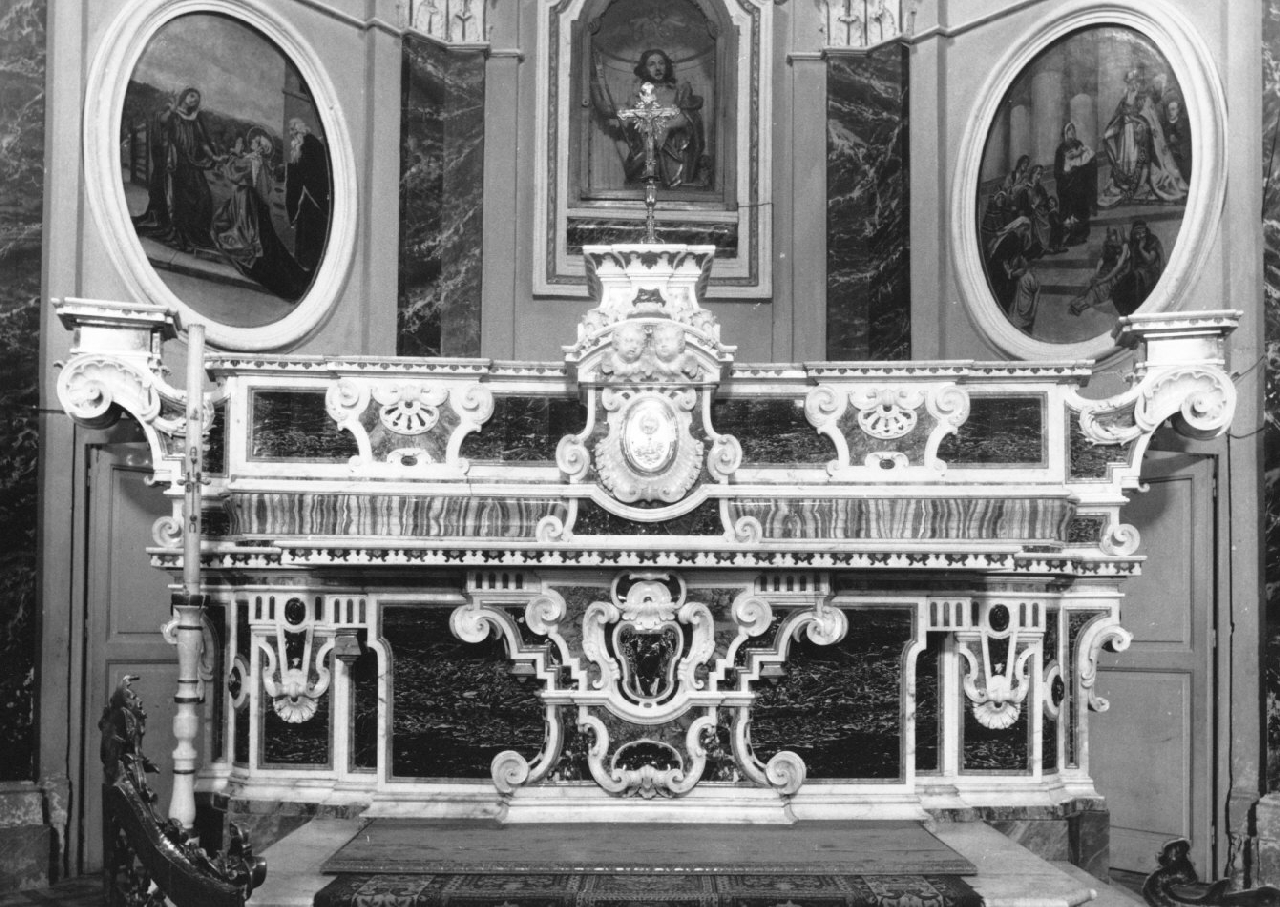 altare maggiore, insieme - bottega Italia meridionale (sec. XVIII)
