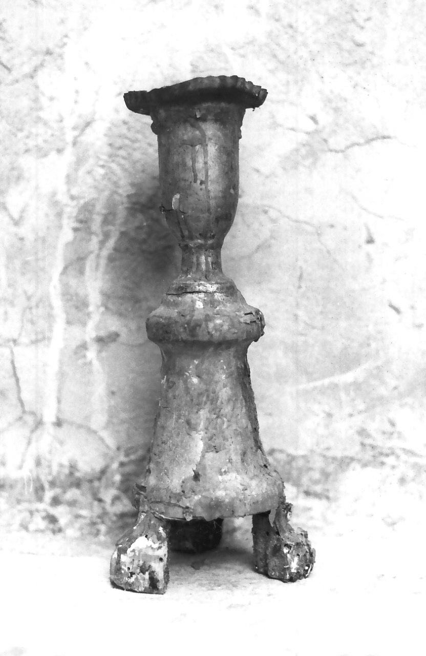 candelabro, opera isolata - bottega Italia meridionale (sec. XIX)