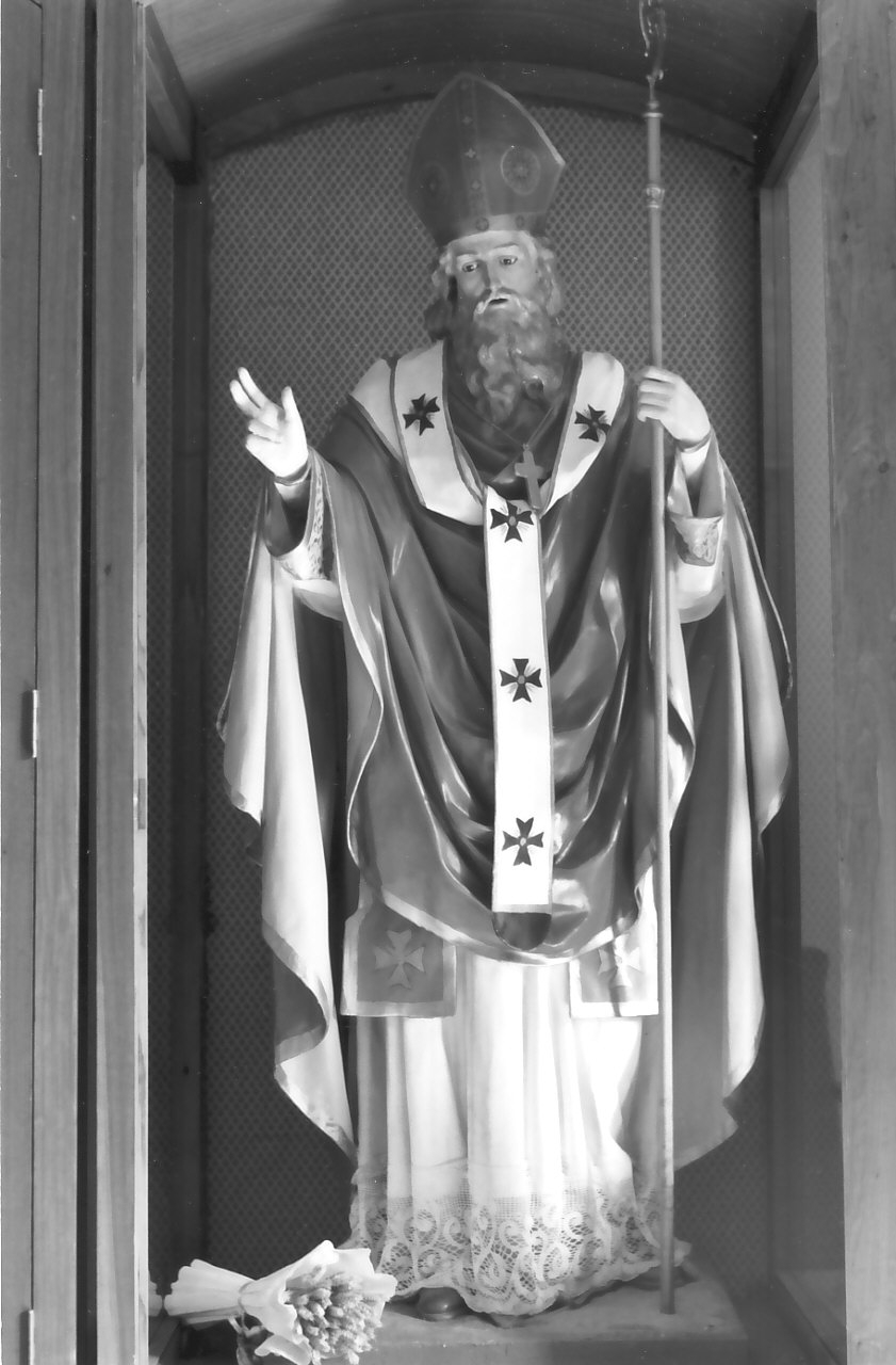 Santo vescovo (statua, opera isolata) - bottega Italia meridionale (fine/inizio secc. XIX/ XX)