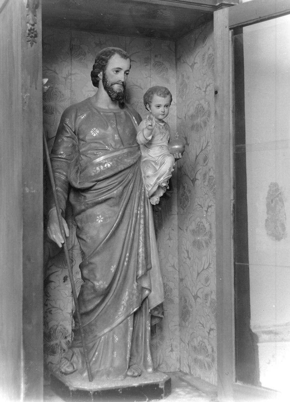 San Giuseppe e Gesù Bambino (statua, opera isolata) - bottega Italia meridionale (seconda metà sec. XIX)