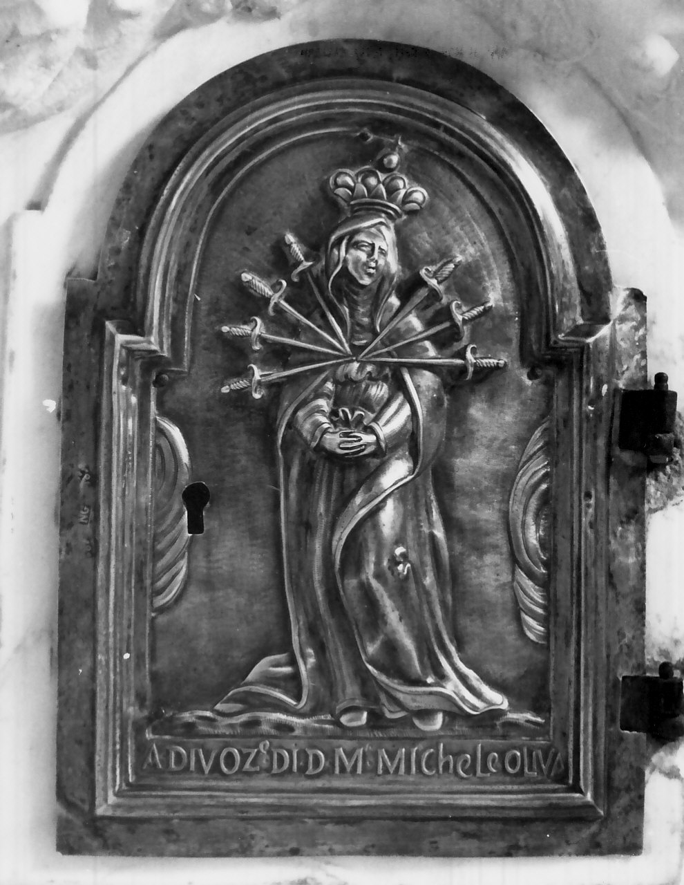Madonna Addolorata (sportello di tabernacolo, elemento d'insieme) - bottega Italia meridionale (sec. XIX)
