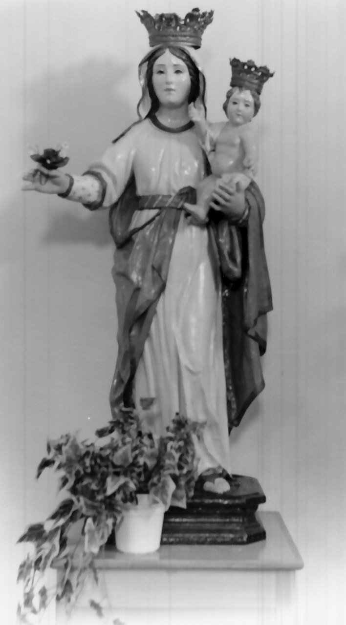 Madonna di Costantinopoli, Madonna con Bambino (statua, opera isolata) - bottega Italia meridionale (fine sec. XIX)
