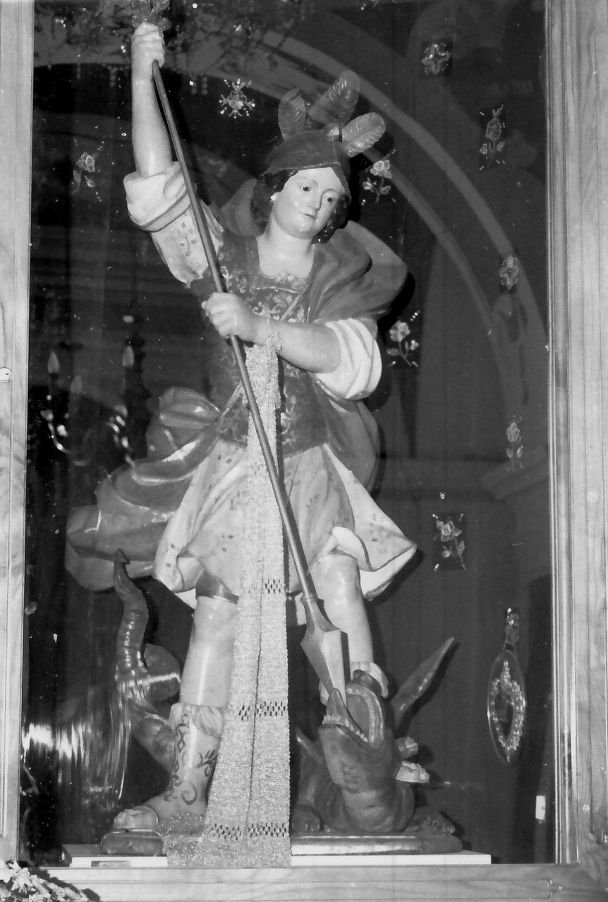 San Giorgio uccide il drago (statua, opera isolata) - bottega Italia meridionale (prima metà sec. XVIII)