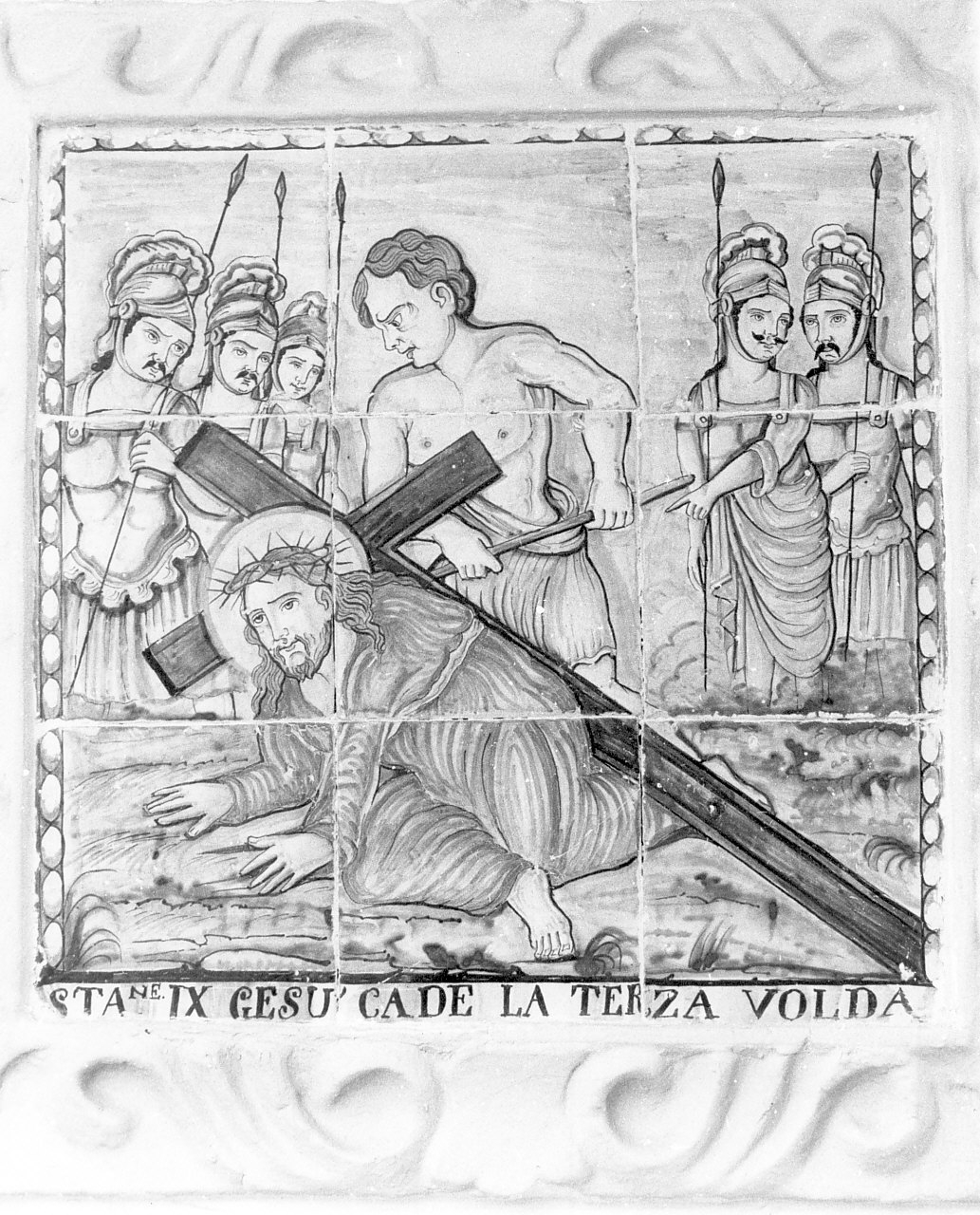 stazione IX: Gesù cade sotto la croce la terza volta (formella, elemento d'insieme) - ambito siciliano (inizio sec. XIX)