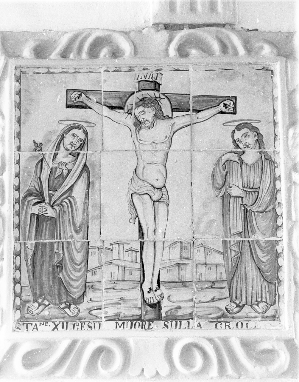 stazione XII: Gesù innalzato e morto in croce (formella, elemento d'insieme) - ambito siciliano (inizio sec. XIX)