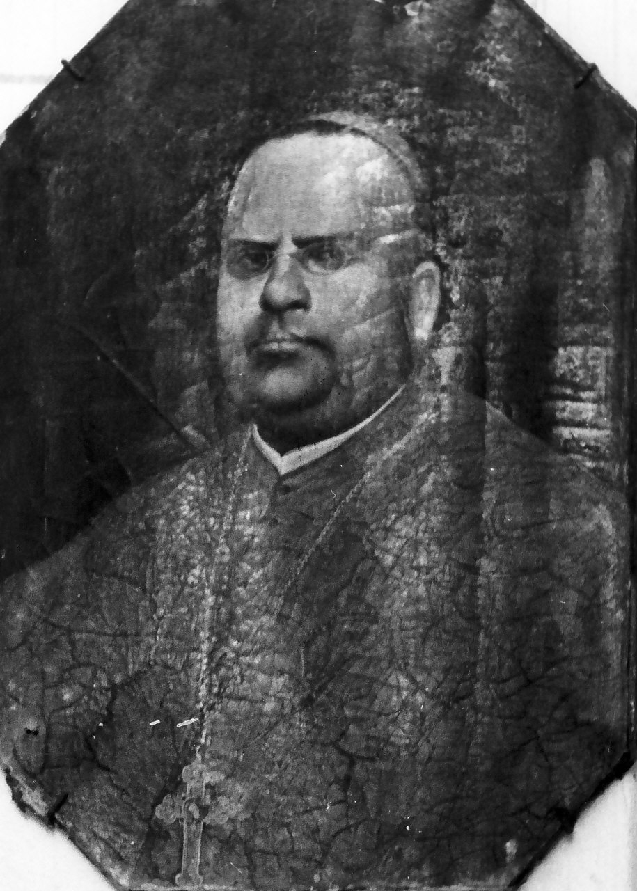 Ritratto di Mons. Domenico Taccone Gallucci, ritratto di ecclesiastico (dipinto, opera isolata) - ambito Italia meridionale (sec. XX)