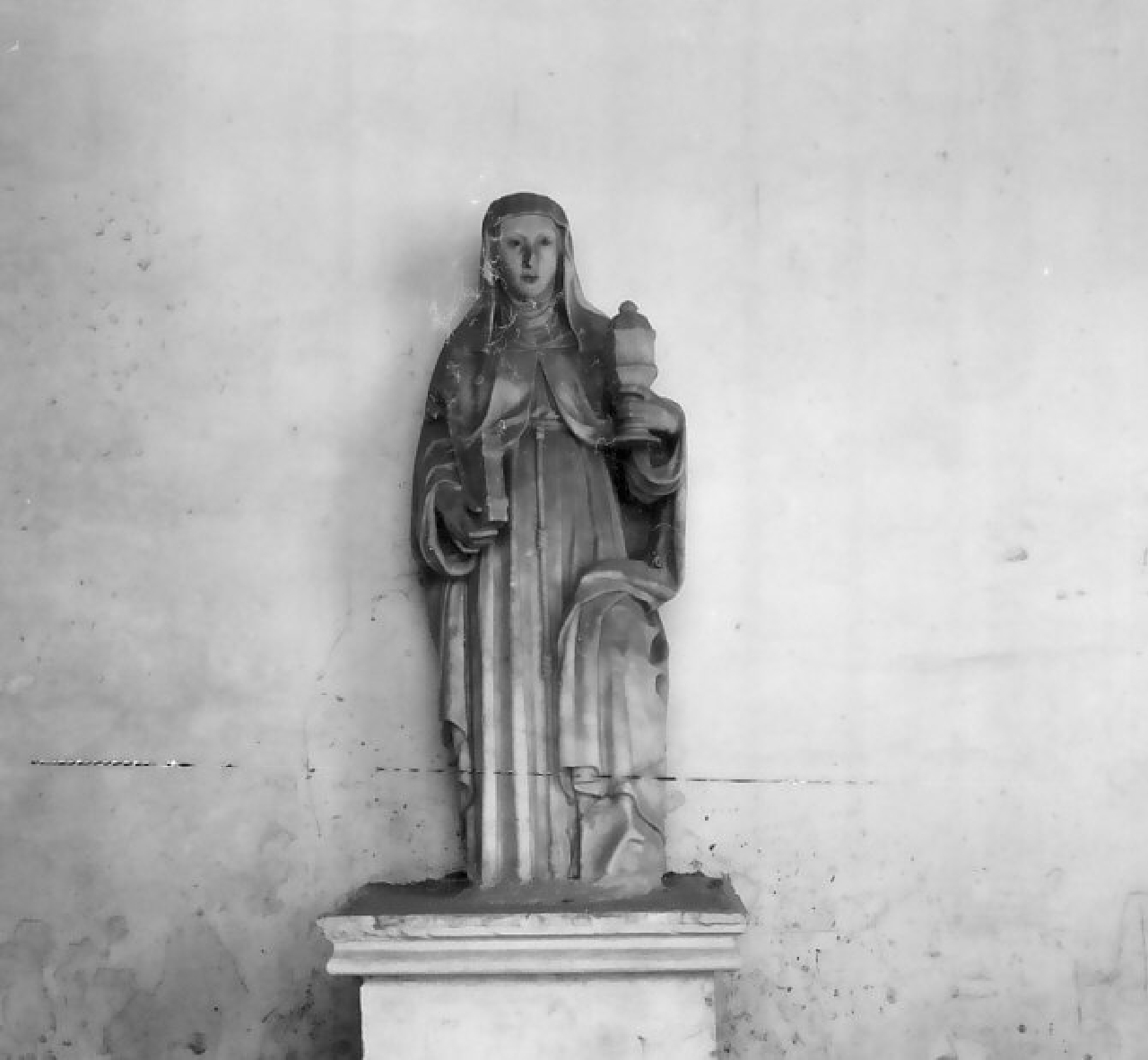 Santa Chiara (statua, opera isolata) - bottega Italia meridionale (sec. XVII)