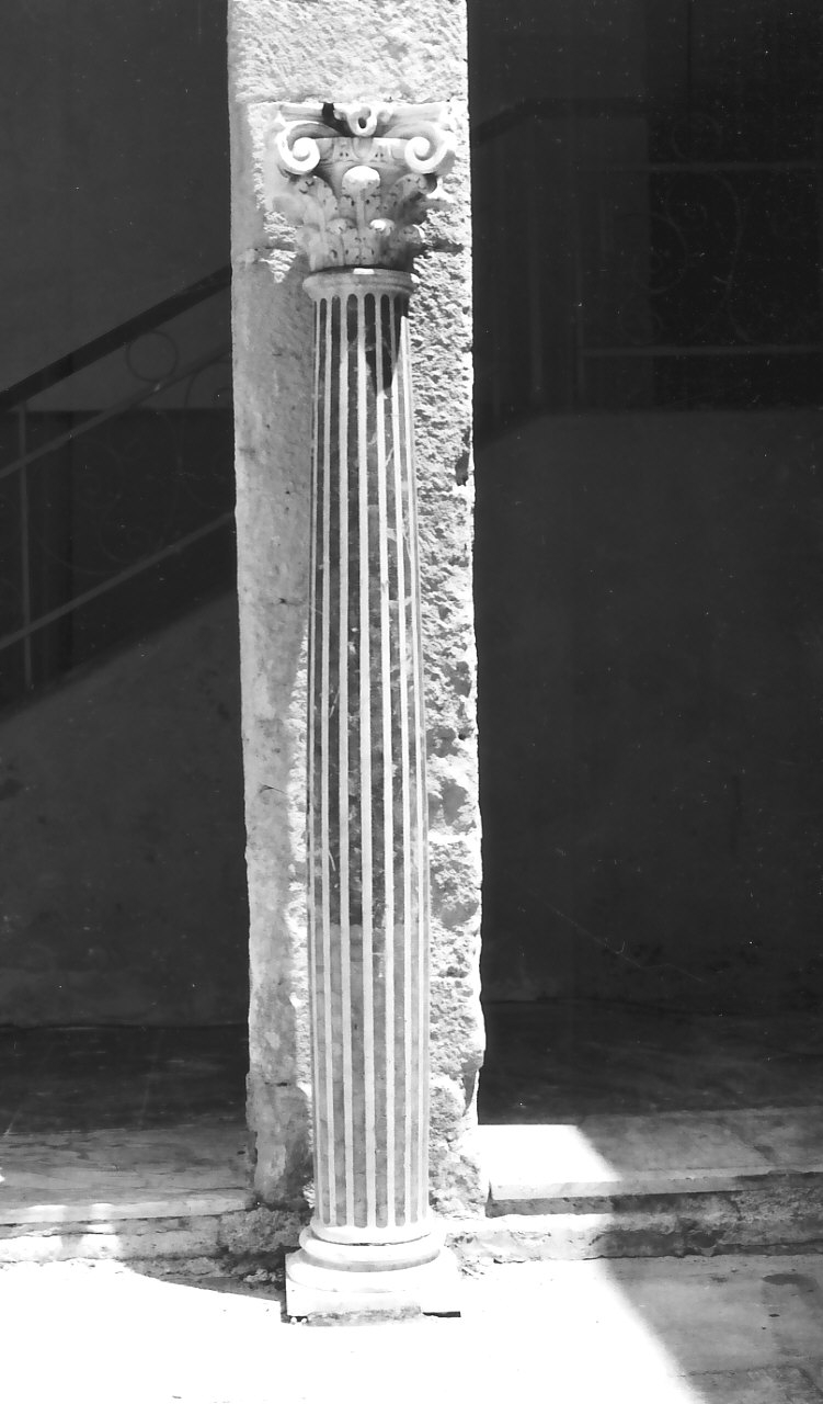 colonna, serie - bottega calabrese (sec. XVIII)