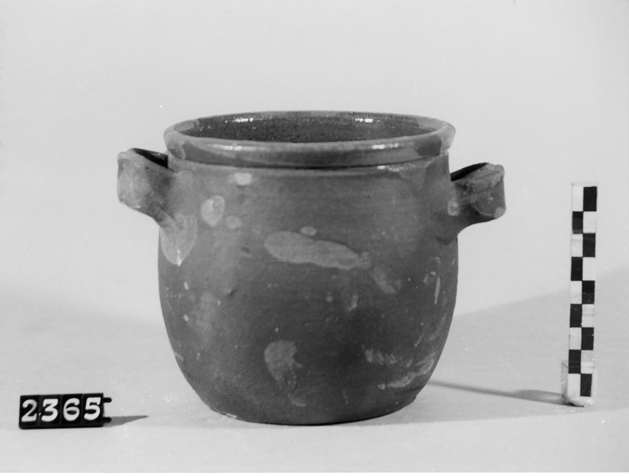 pentola, ceramica - bottega del ceramista (sec. XX seconda metà)