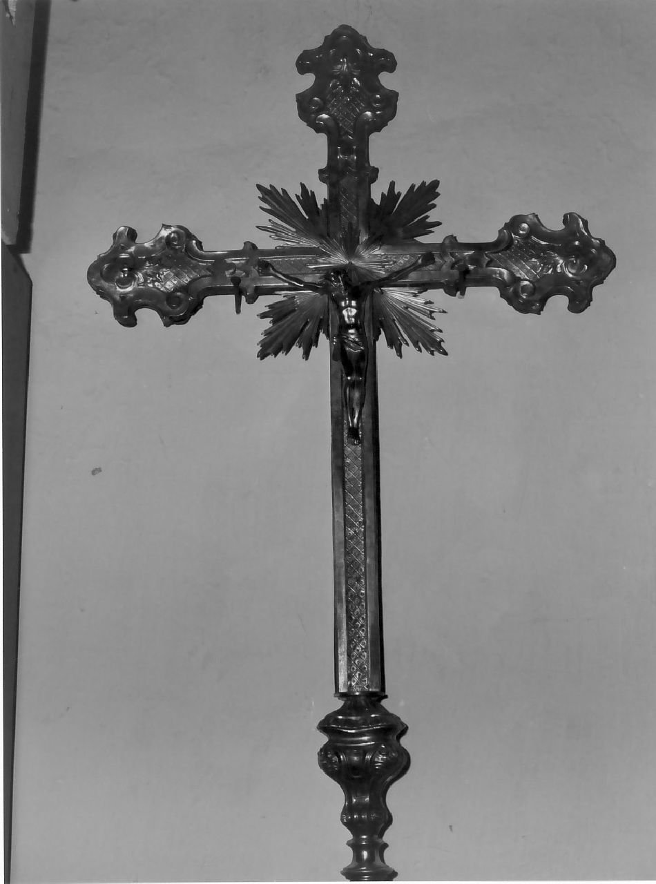 croce processionale, opera isolata - bottega Italia meridionale (seconda metà sec. XIX)