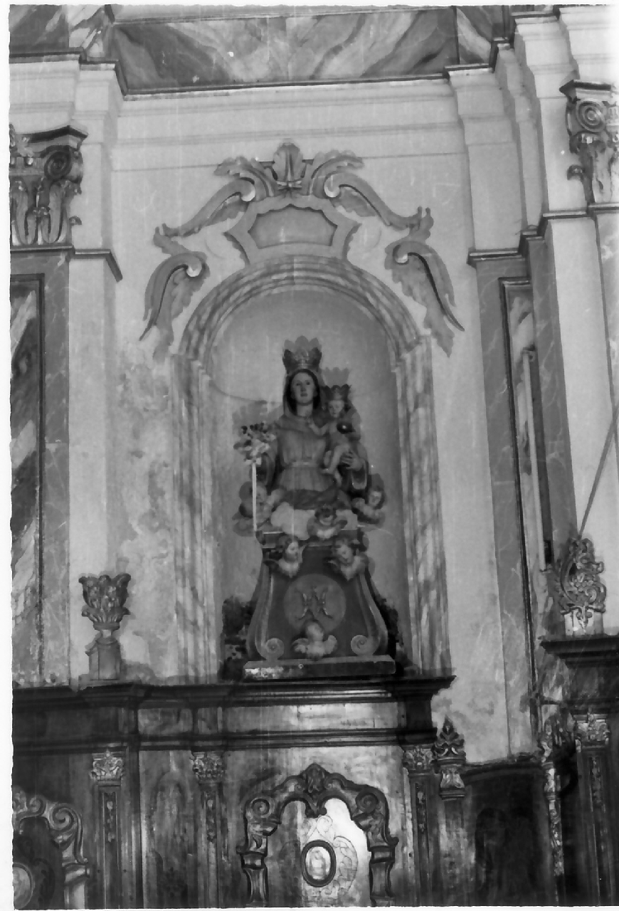 Madonna del Pettoruto, Madonna con Bambino e angeli (statua, opera isolata) - bottega Italia meridionale (sec. XIX)