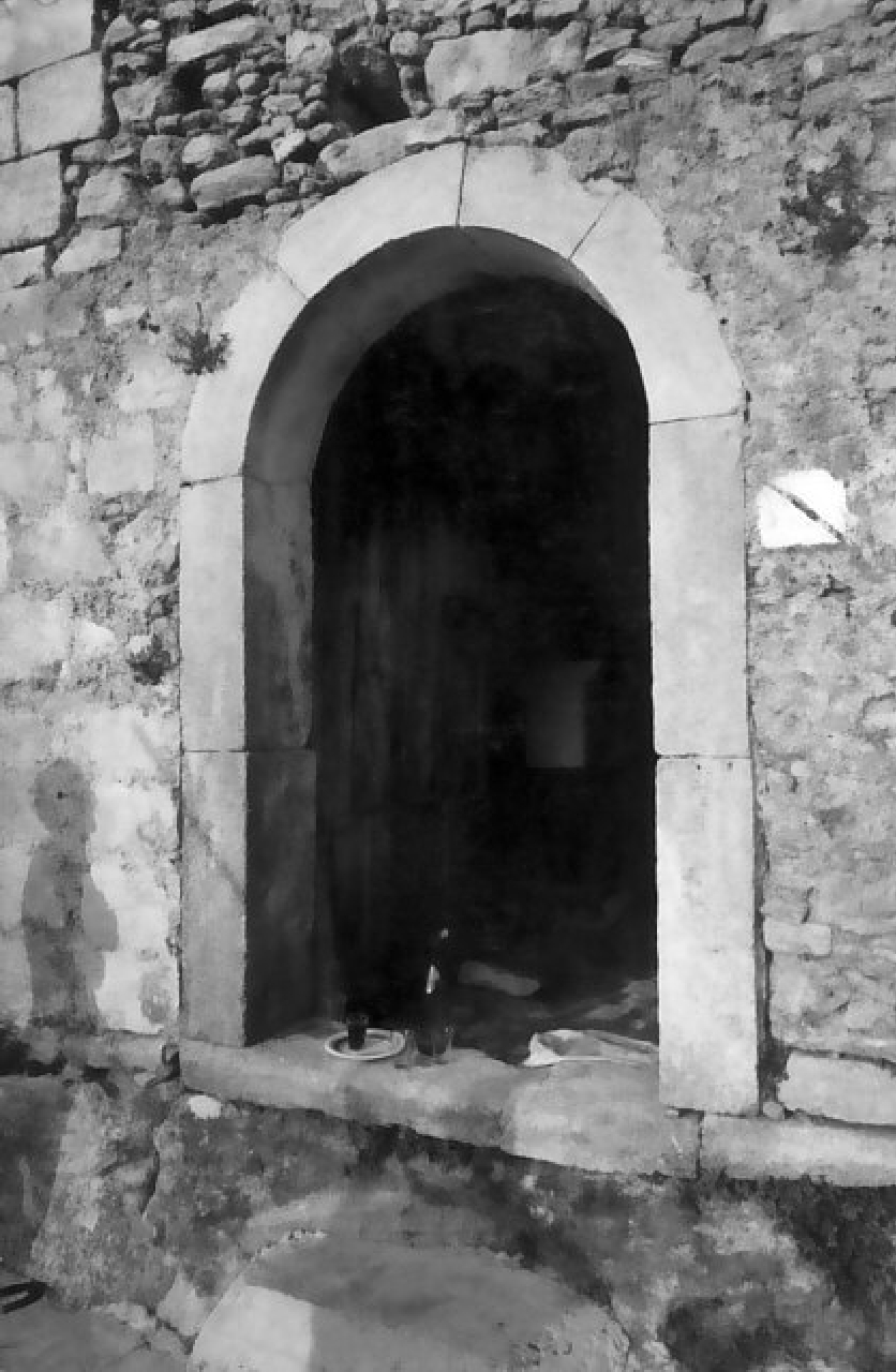 portale - ad arco - bottega calabrese (fine sec. XIX)