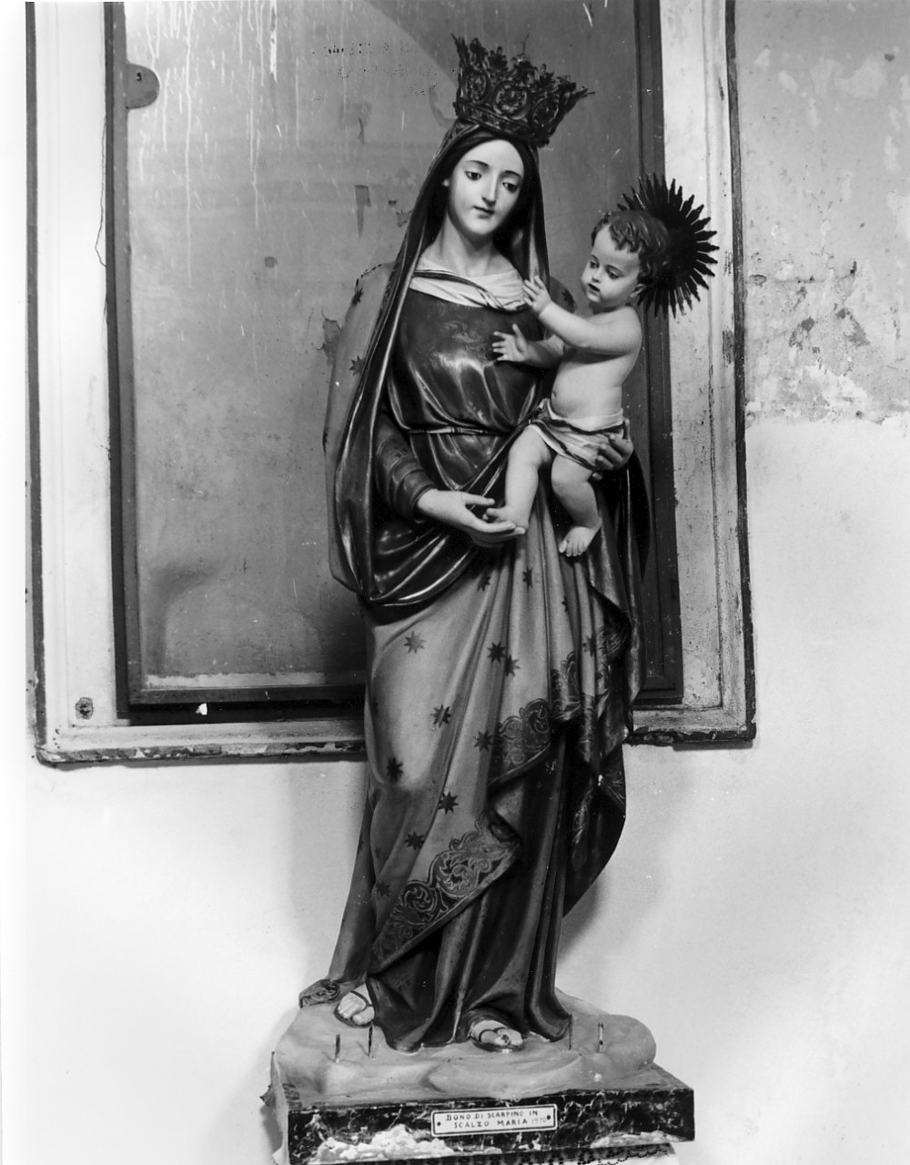Madonna del Carmelo (gruppo scultoreo, opera isolata) - bottega leccese (prima metà sec. XX)