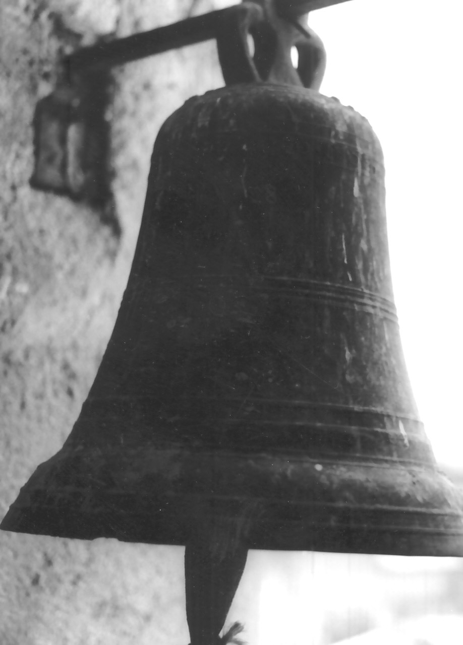 campana, opera isolata - bottega Italia meridionale (sec. XVII)