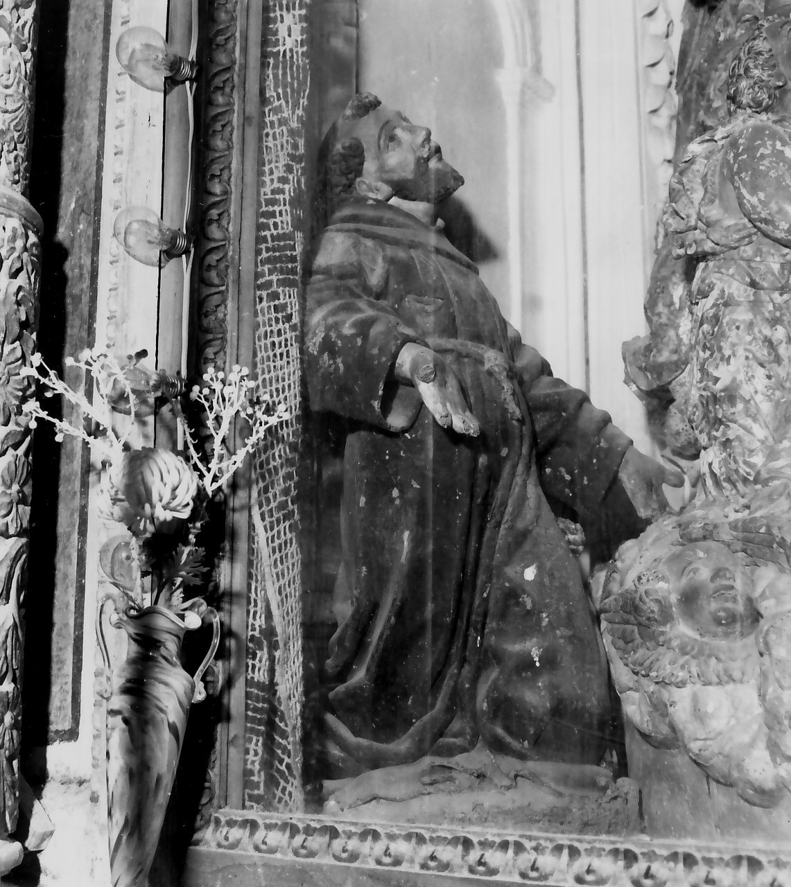 San Francesco d'Assisi (statua, elemento d'insieme) di Da Carere Diego (sec. XVII)