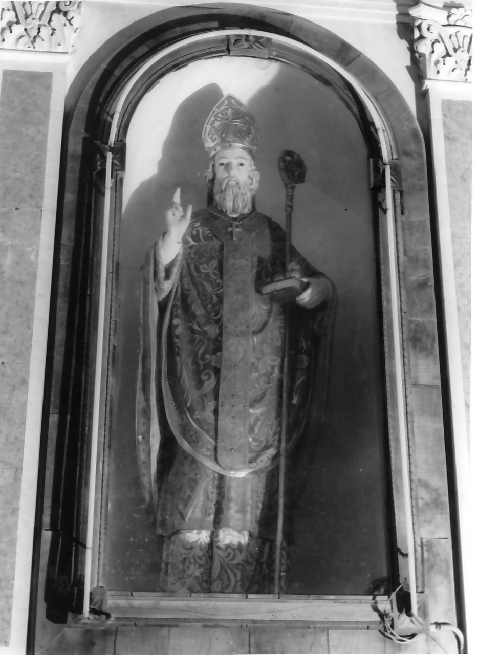 San Nicola di Bari (statua, opera isolata) - bottega Italia meridionale (fine/inizio secc. XIX/ XX)